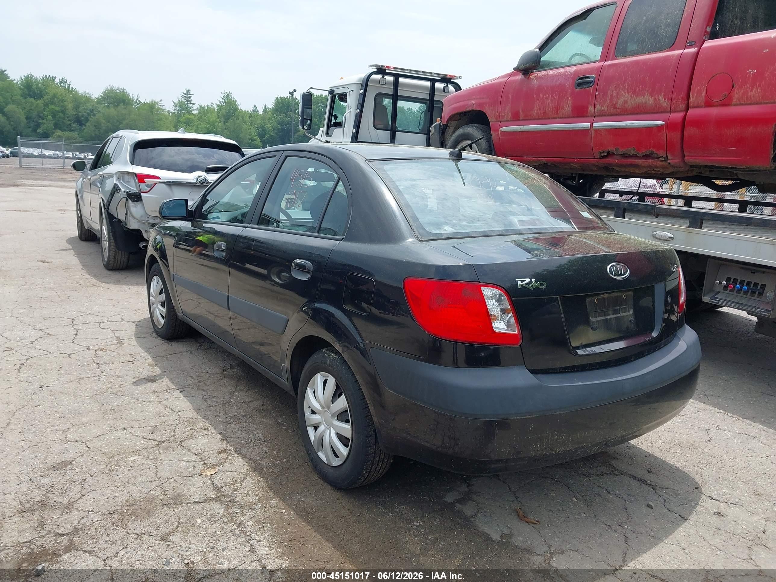 2007 Kia Rio Lx Black vin: KNADE123176278684