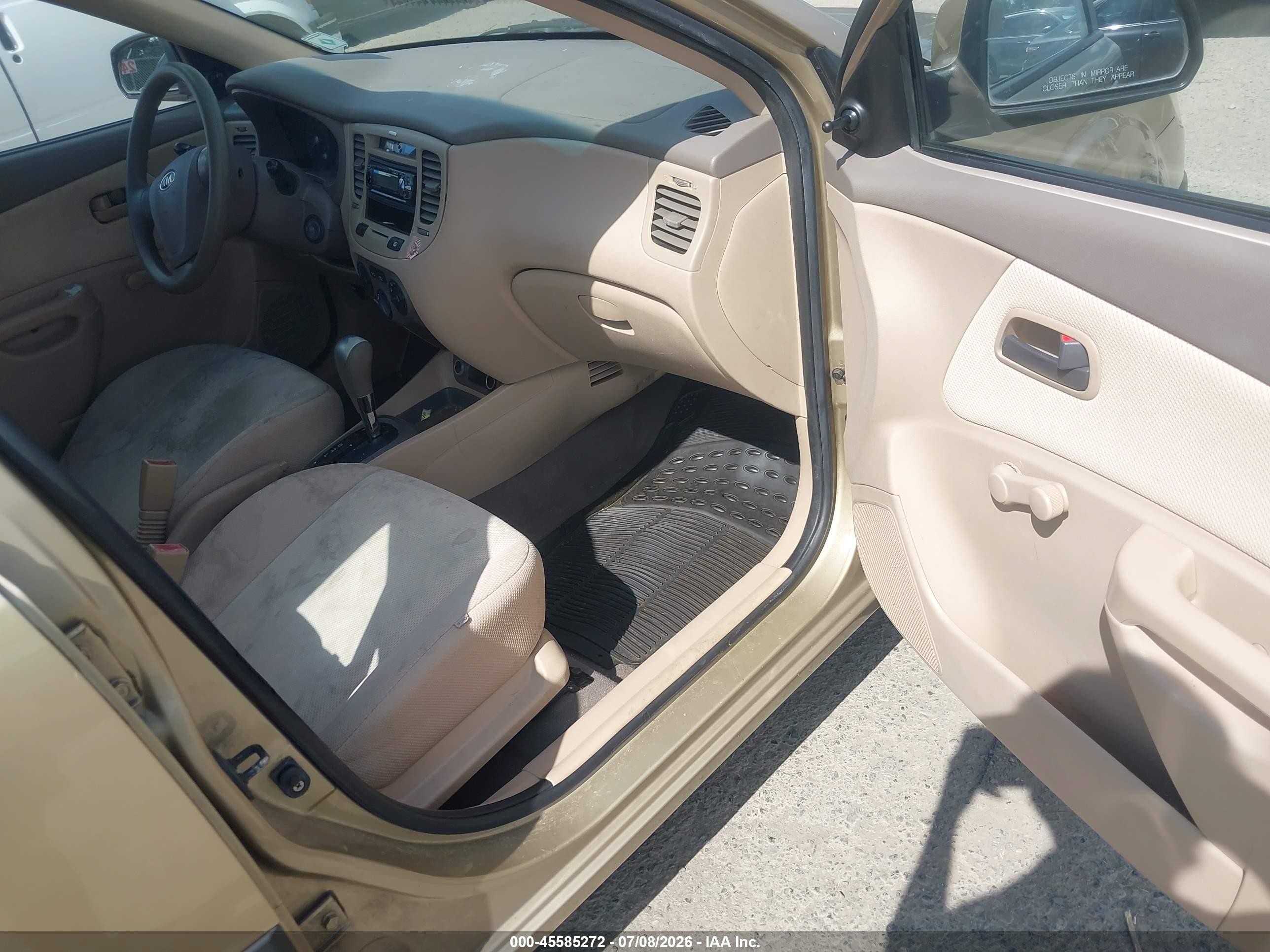 2007 Kia Rio Lx Tan vin: KNADE123276253440