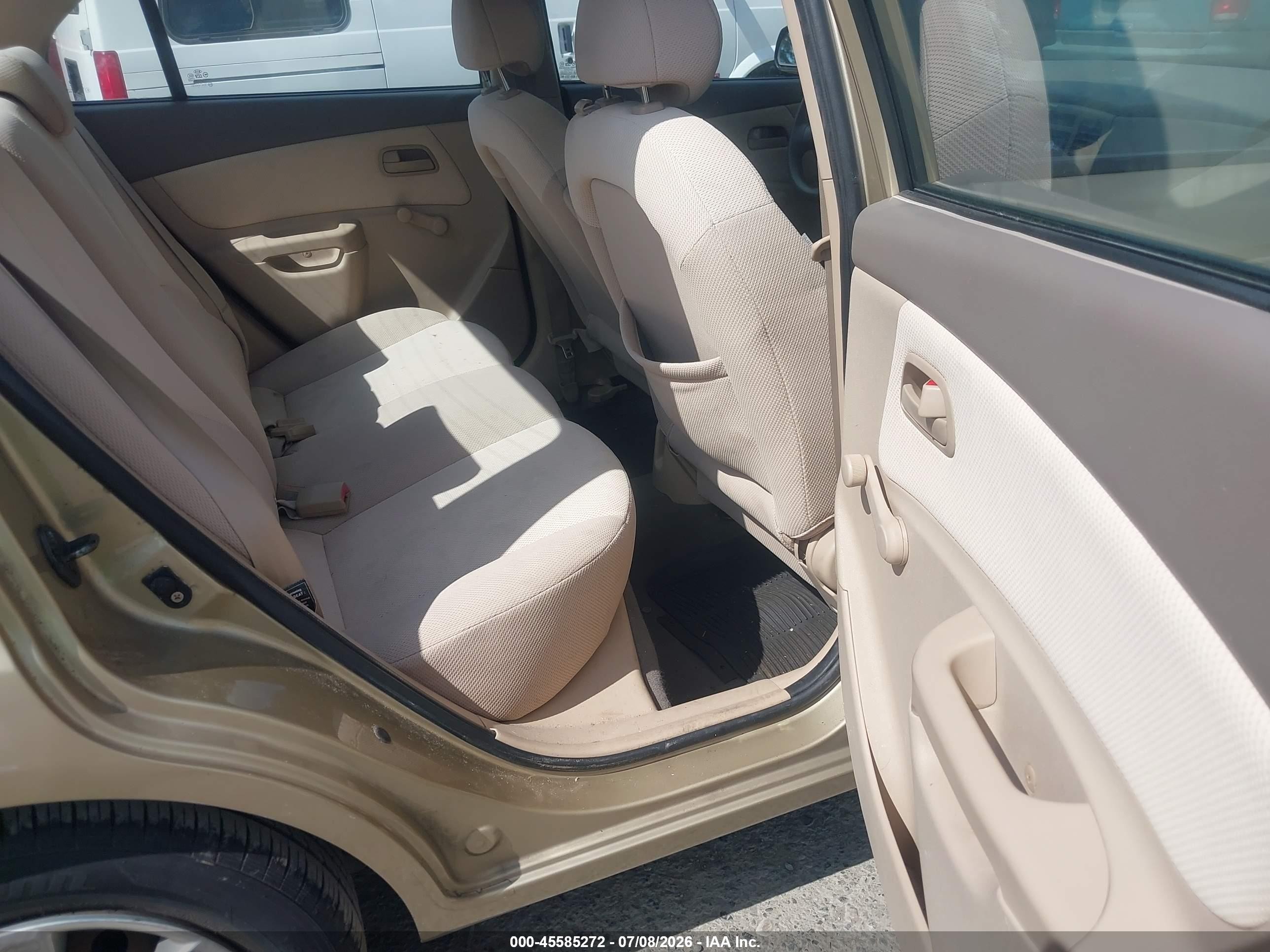 2007 Kia Rio Lx Tan vin: KNADE123276253440