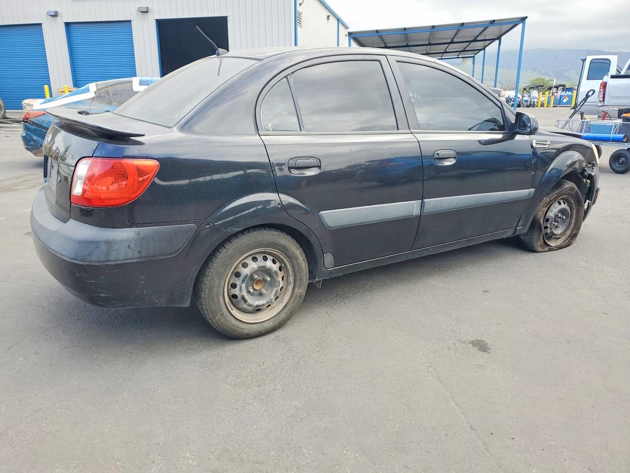 2008 Kia Rio Base Black vin: KNADE123286304646