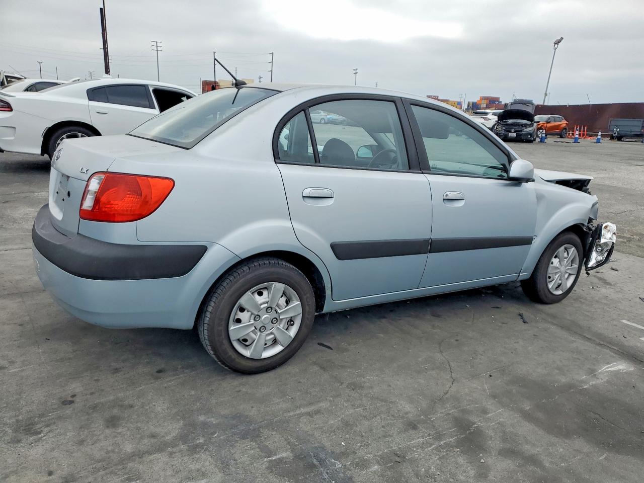 2006 Kia Rio Base Blue vin: KNADE123366150123