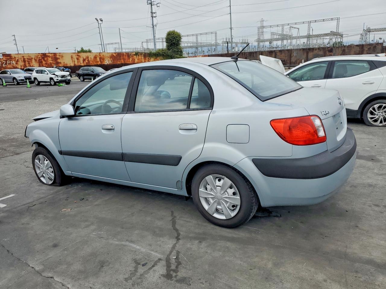 2006 Kia Rio Base Blue vin: KNADE123366150123