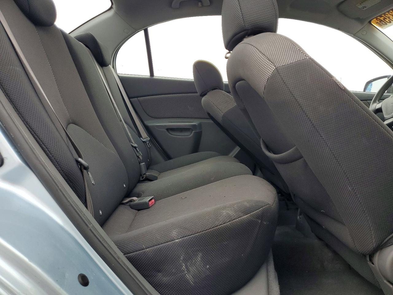 2006 Kia Rio Base Blue vin: KNADE123366150123