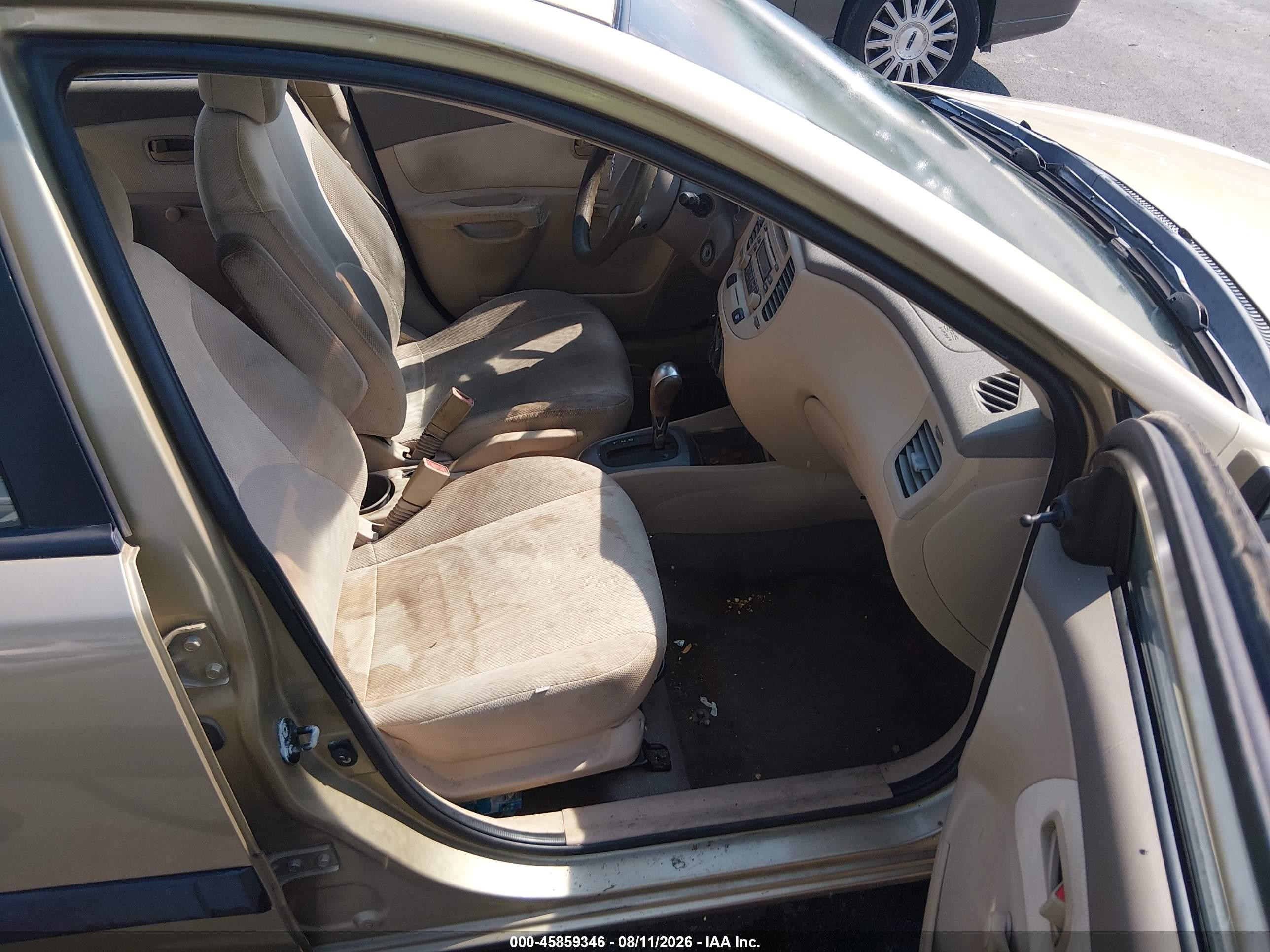 2007 Kia Rio Lx Gold vin: KNADE123376188341