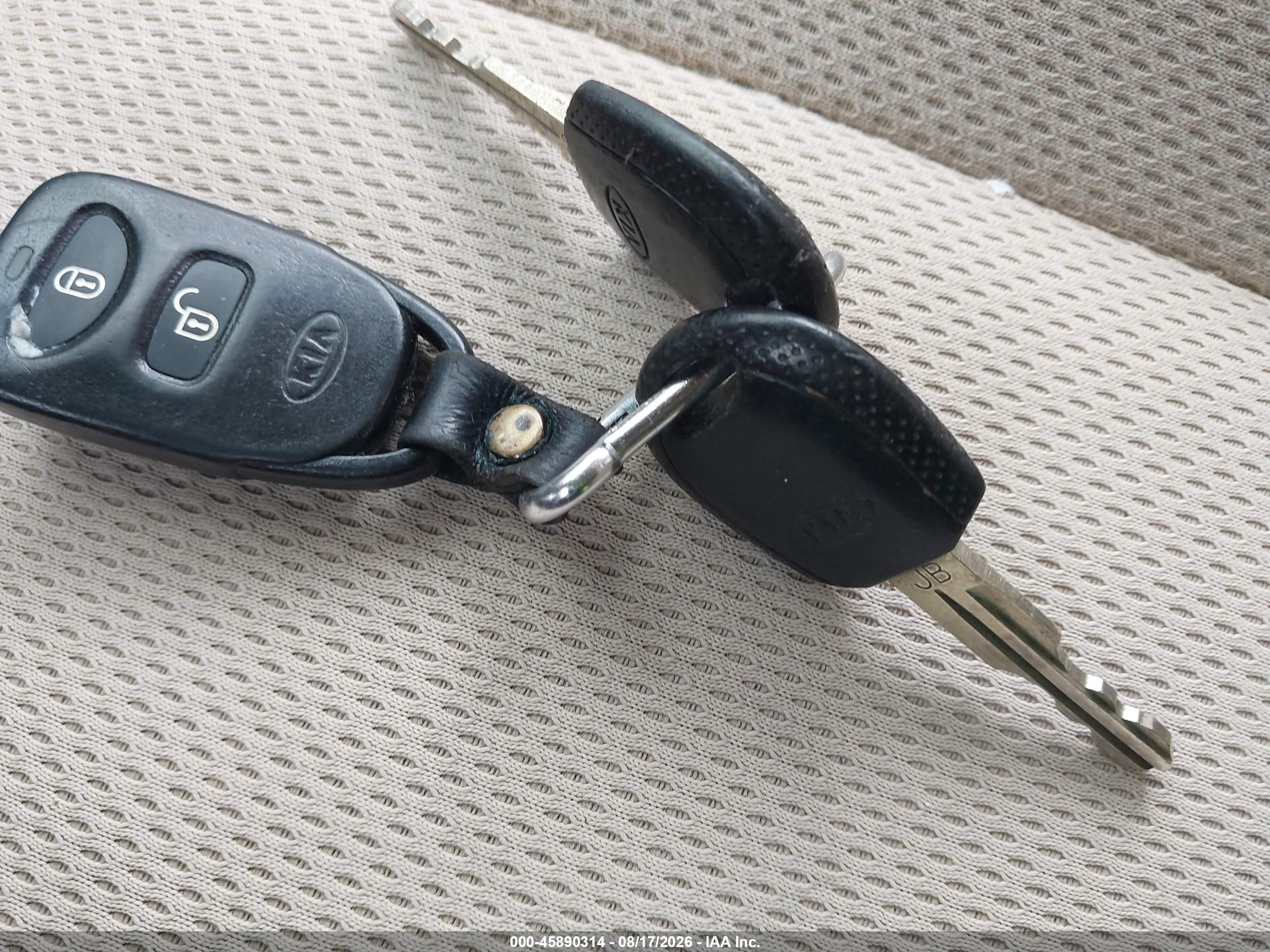2007 Kia Rio Lx Gold vin: KNADE123376190512