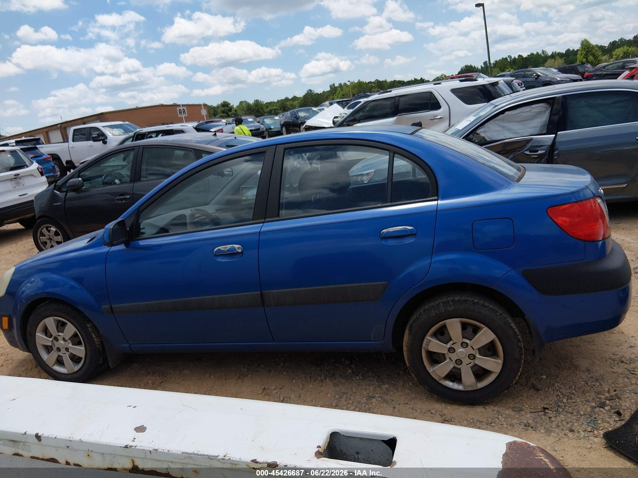 2007 Kia Rio Lx Blue vin: KNADE123376212721