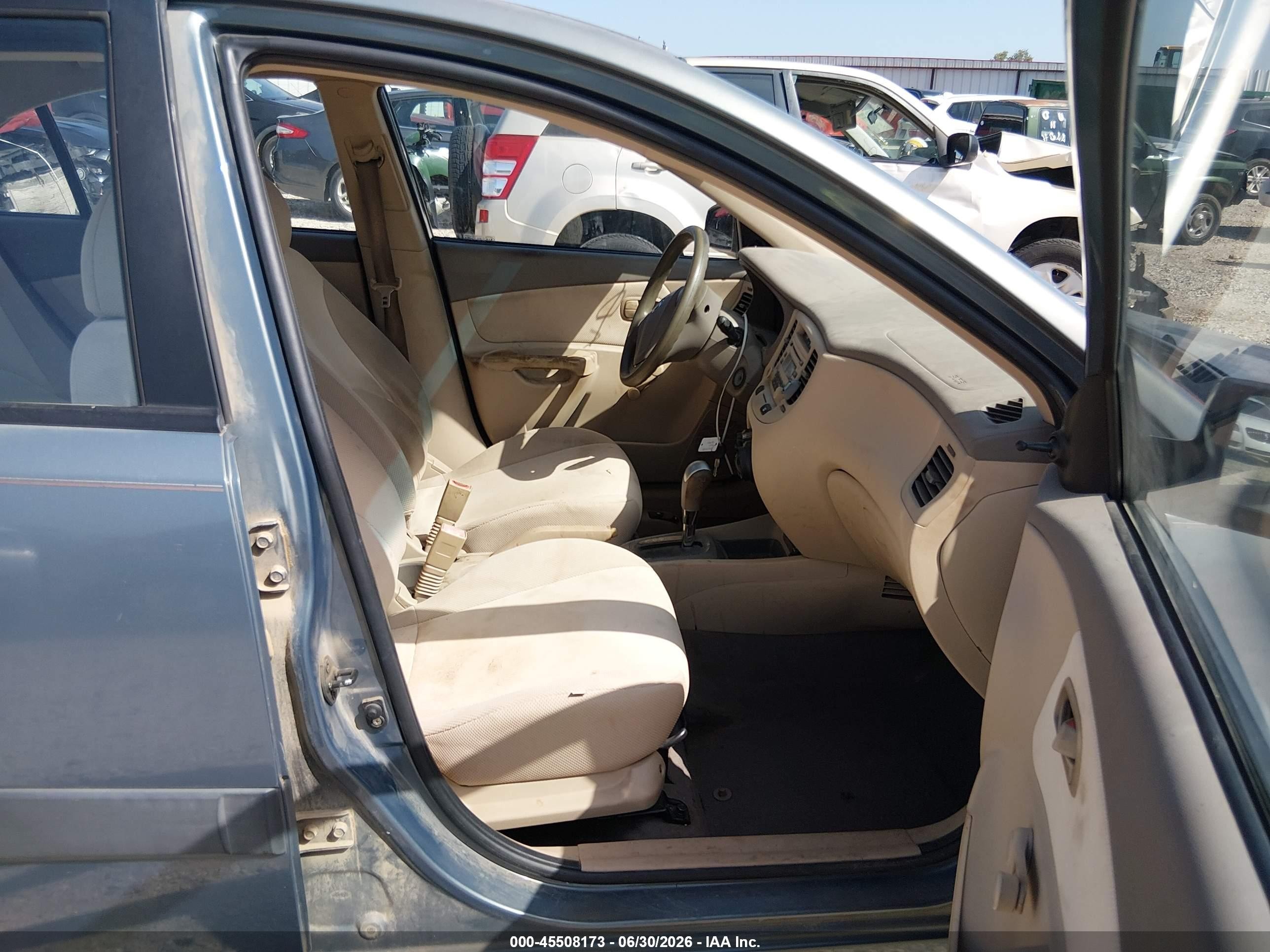 2007 Kia Rio Lx Gray vin: KNADE123376254399