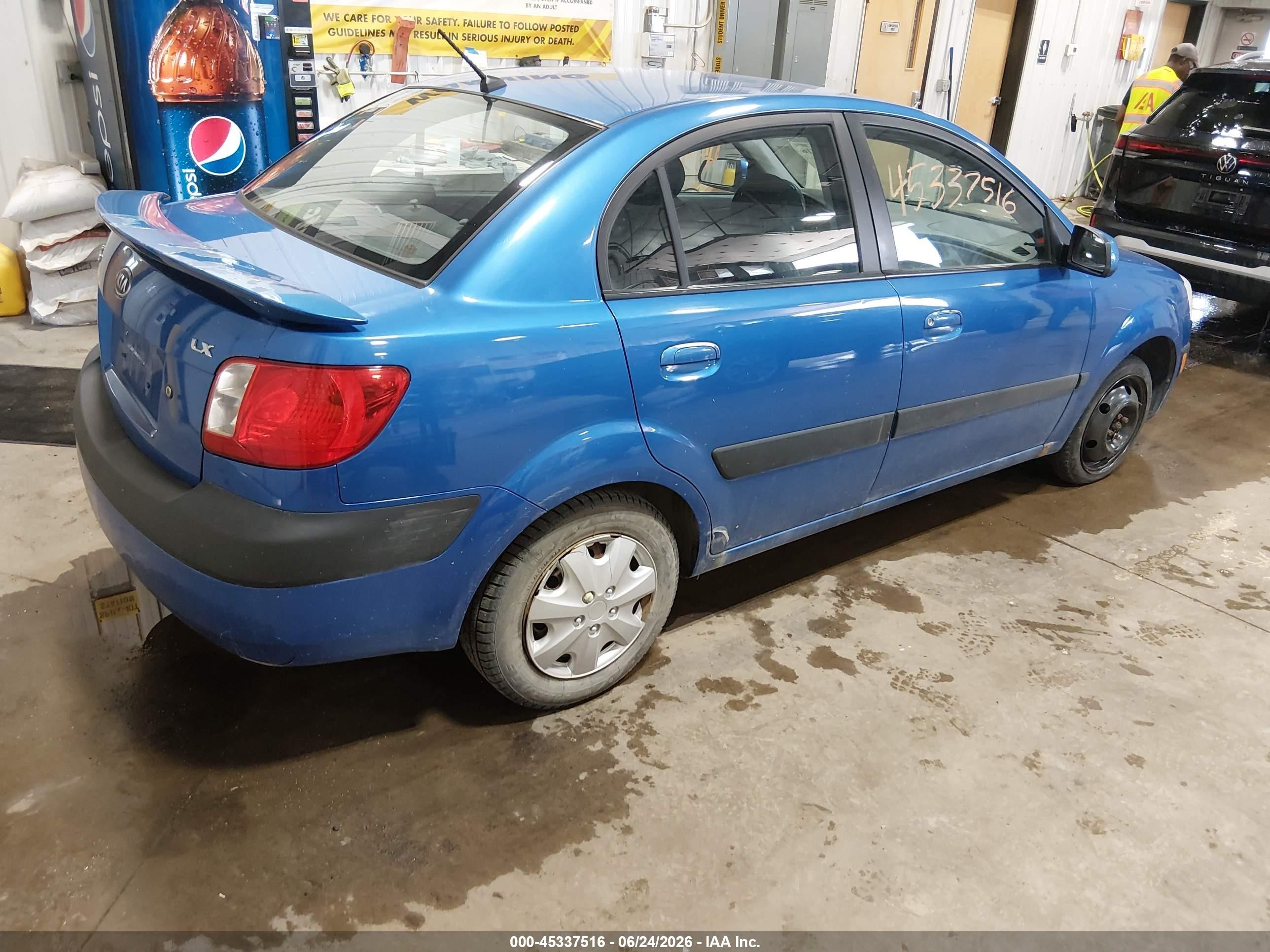 2007 Kia Rio Lx Синий vin: KNADE123476216857