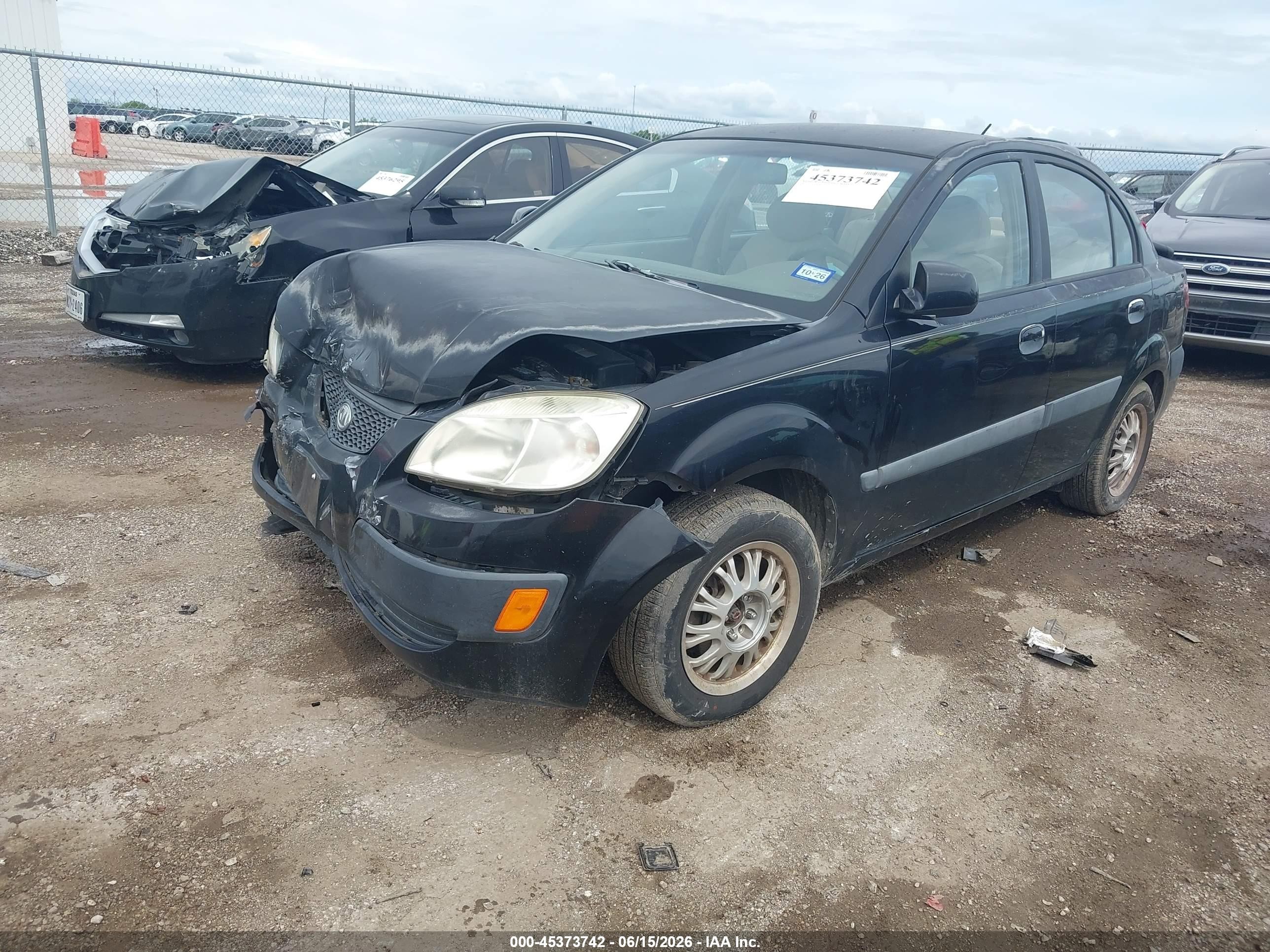 2007 Kia Rio Lx Black vin: KNADE123476261068