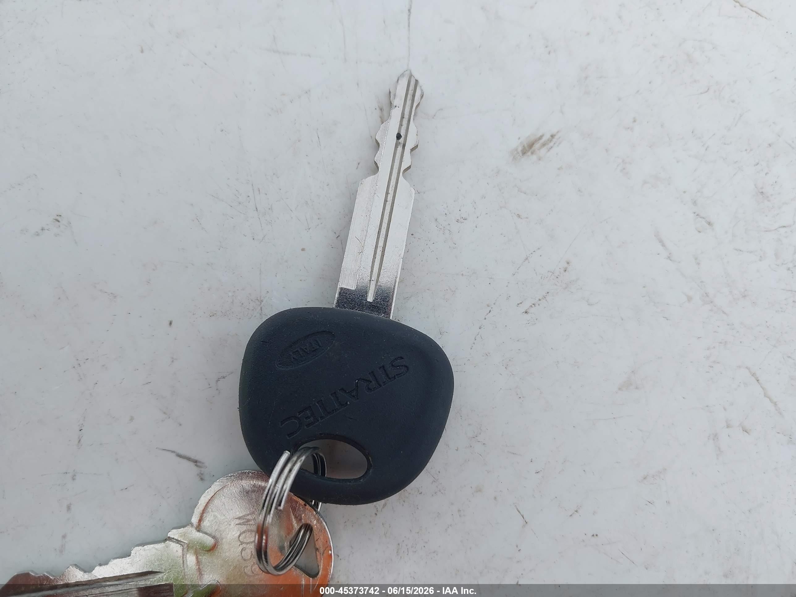 2007 Kia Rio Lx Black vin: KNADE123476261068