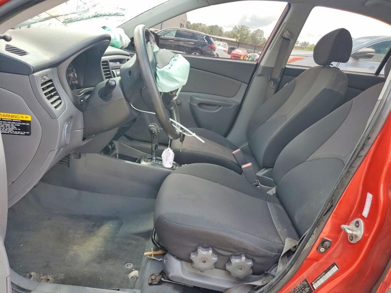 2008 Kia Rio Base Orange vin: KNADE123486322839