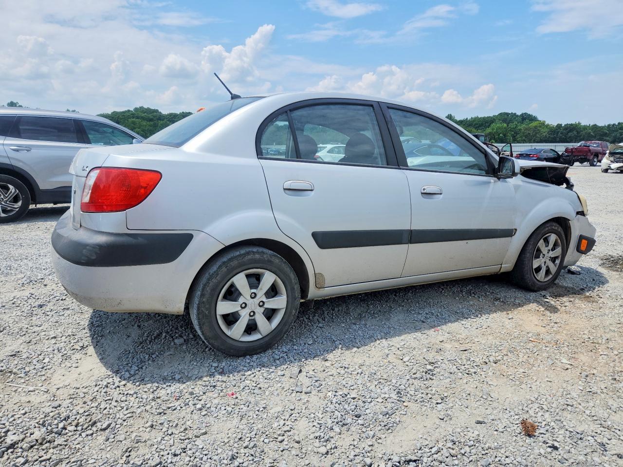 2008 Kia Rio Серебряный vin: KNADE123486327698