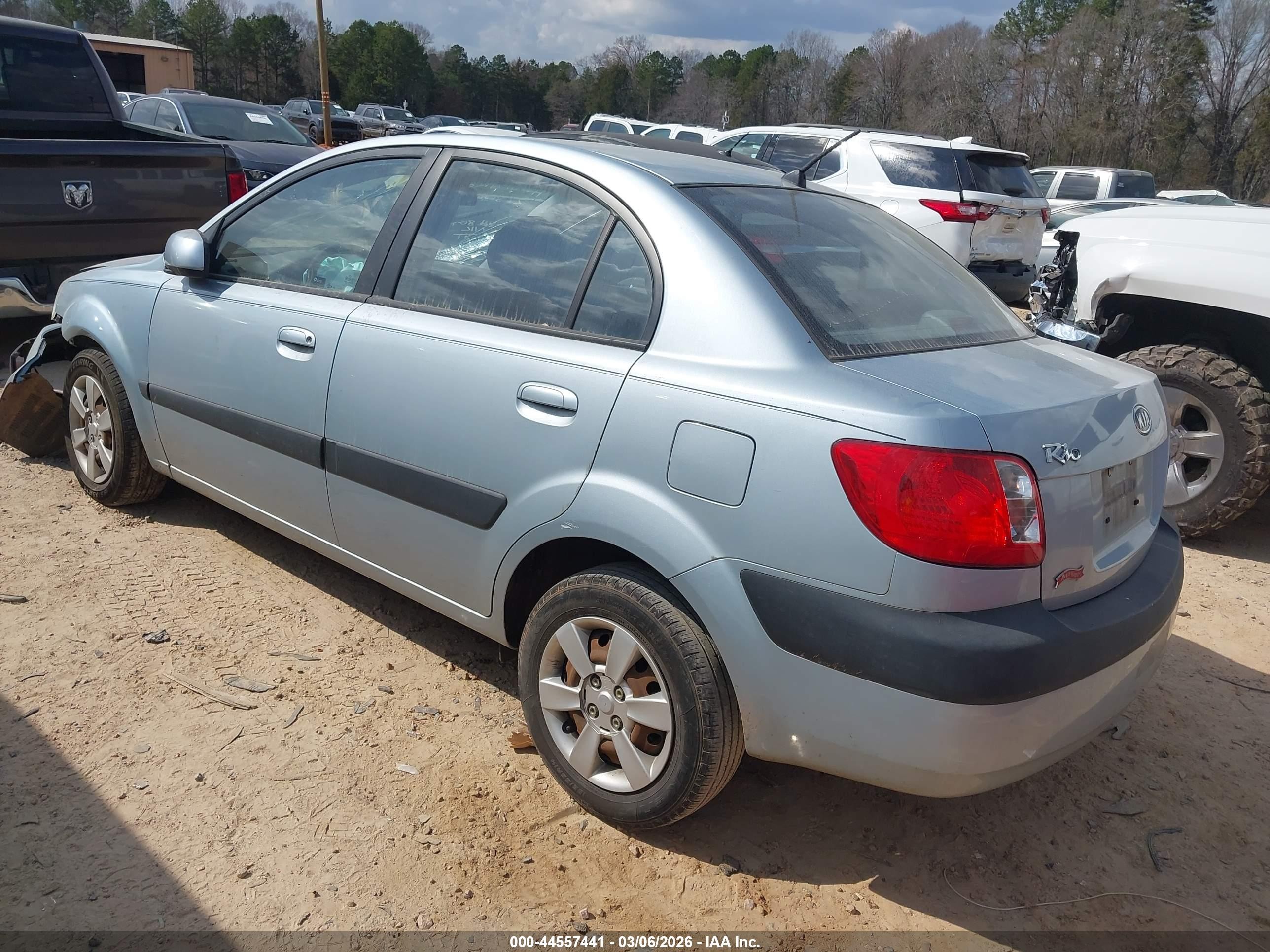 2006 Kia Rio Lx Silver vin: KNADE123566048077