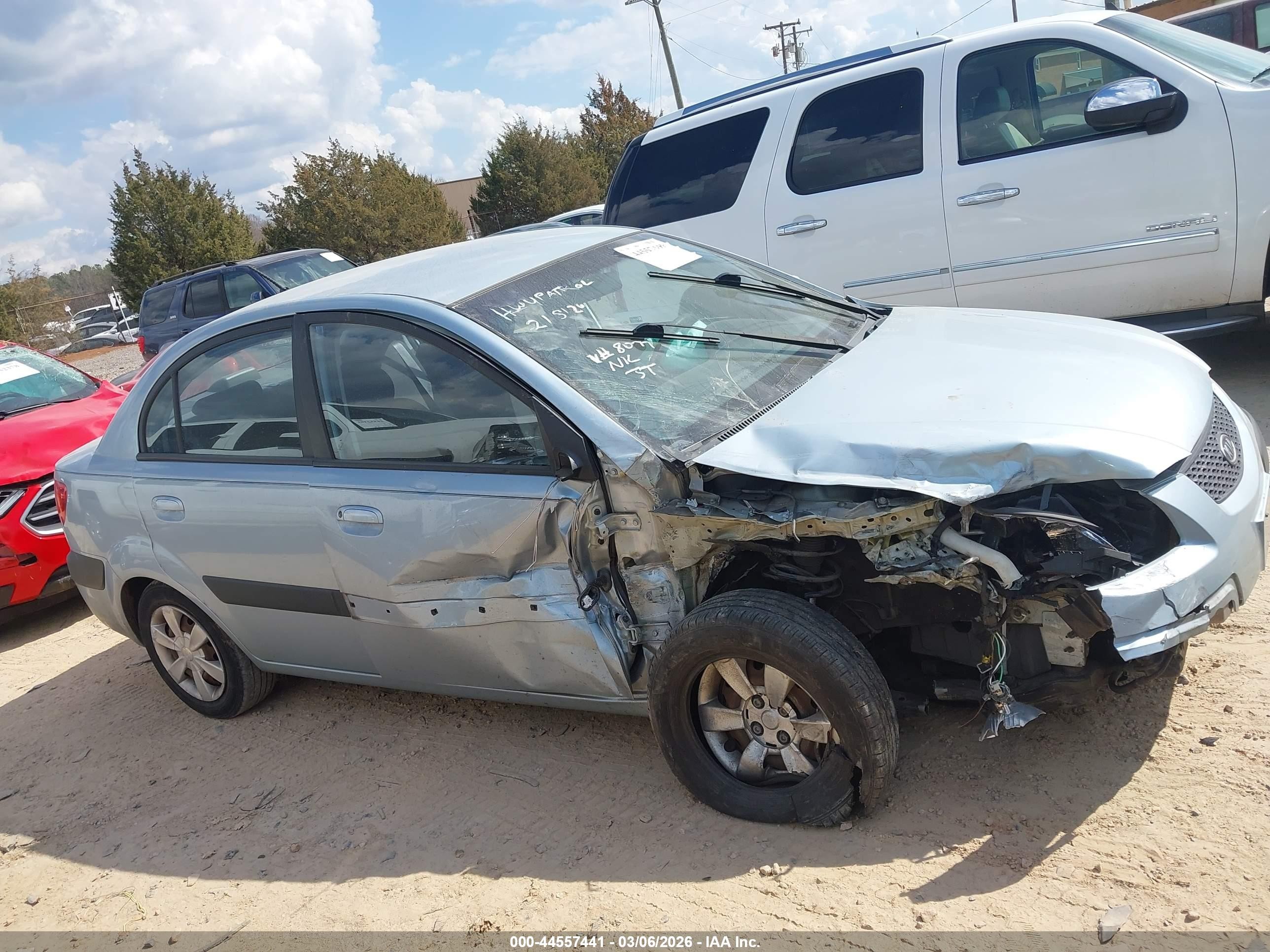 2006 Kia Rio Lx Silver vin: KNADE123566048077