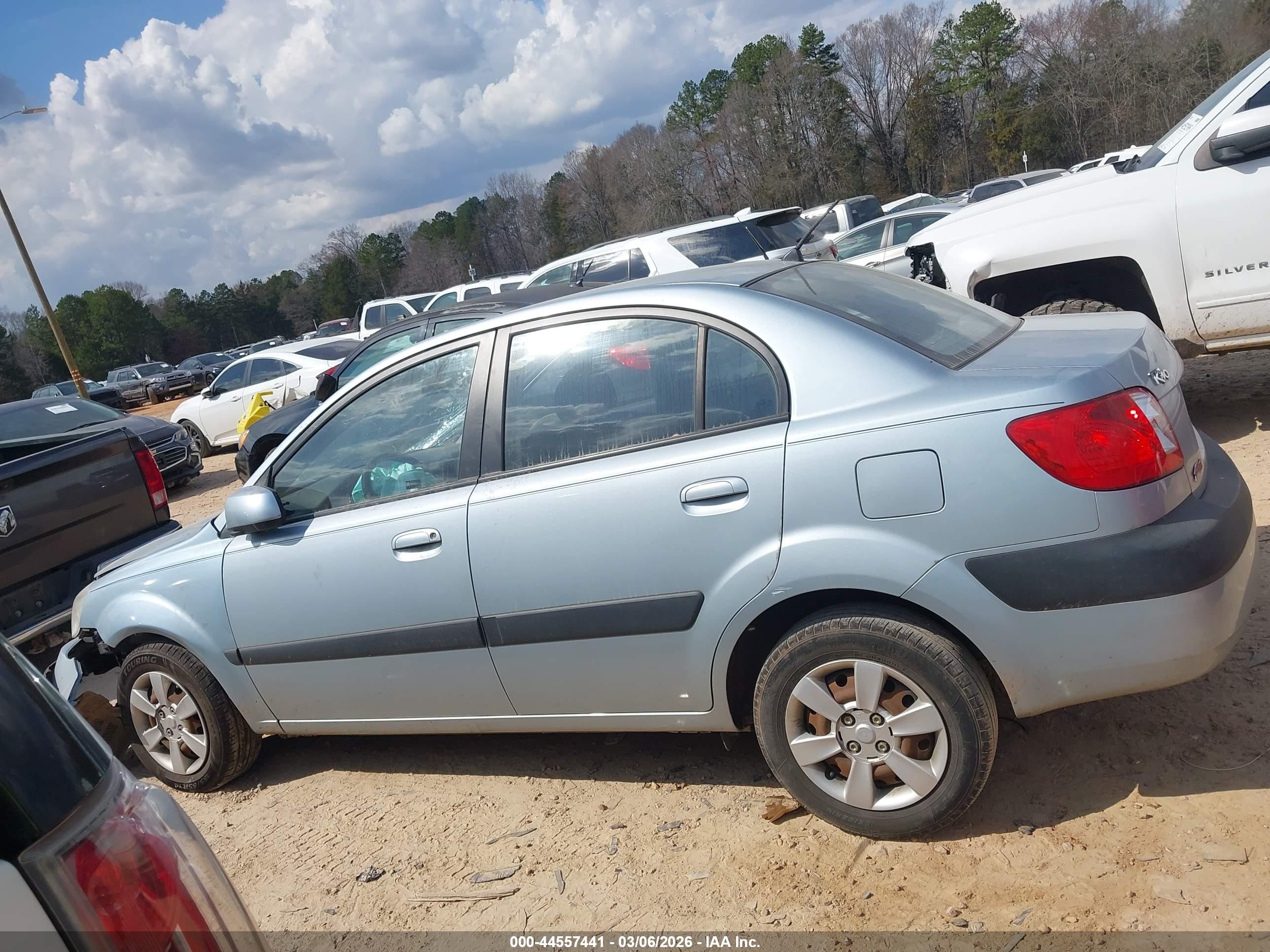 2006 Kia Rio Lx Silver vin: KNADE123566048077