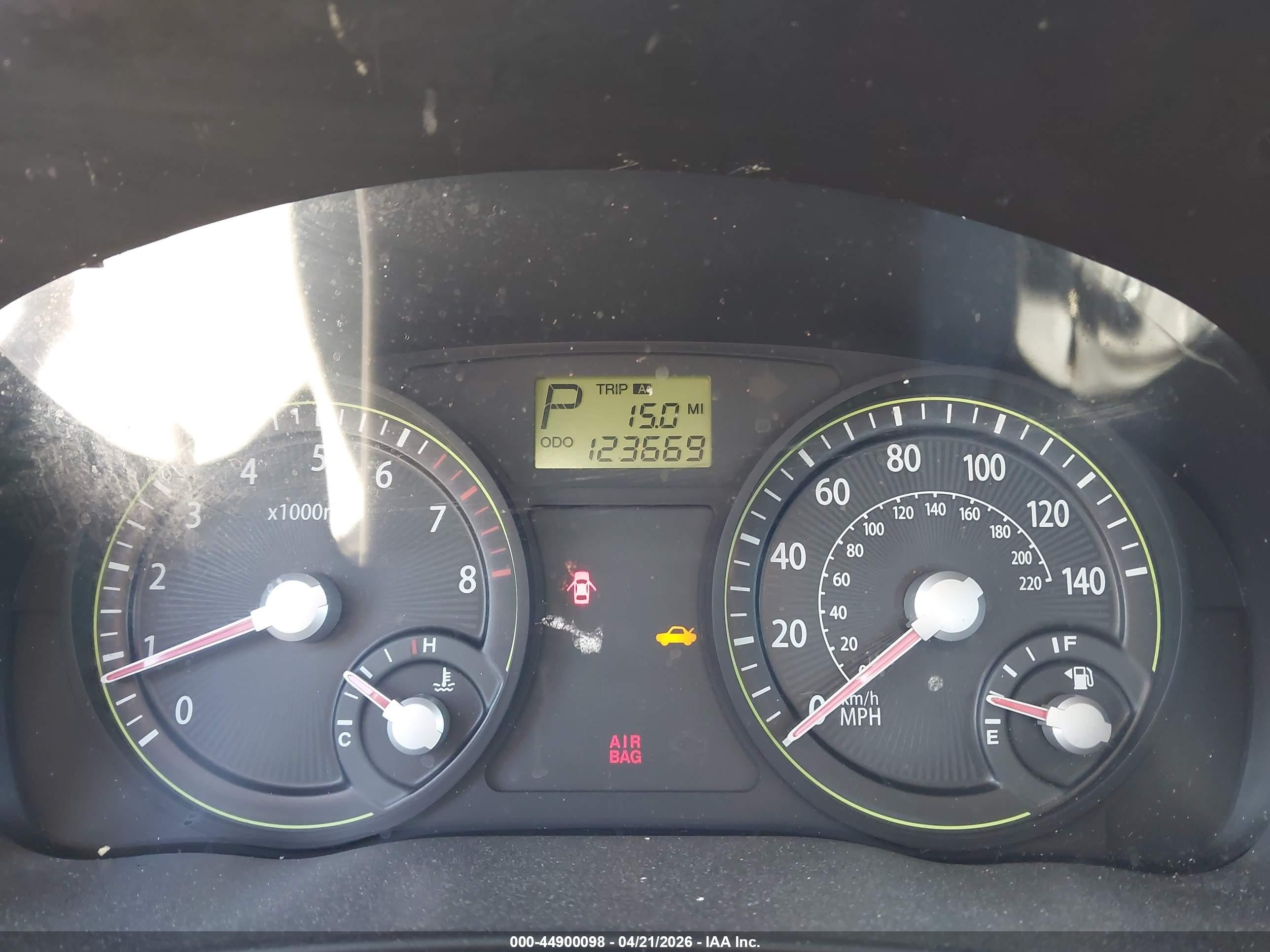 2007 Kia Rio Sx White vin: KNADE123576252623