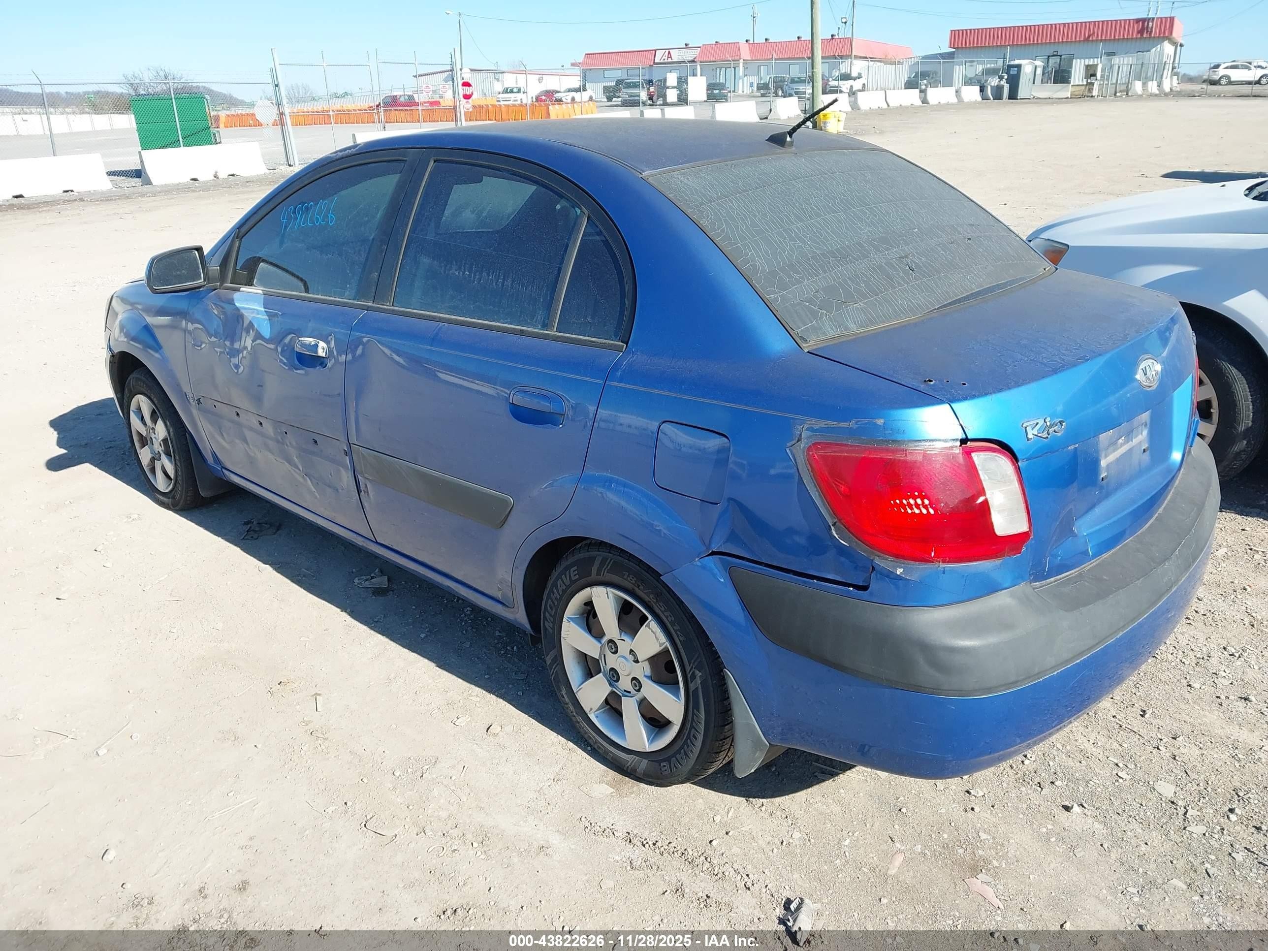 2007 Kia Rio Lx Blue vin: KNADE123576274007