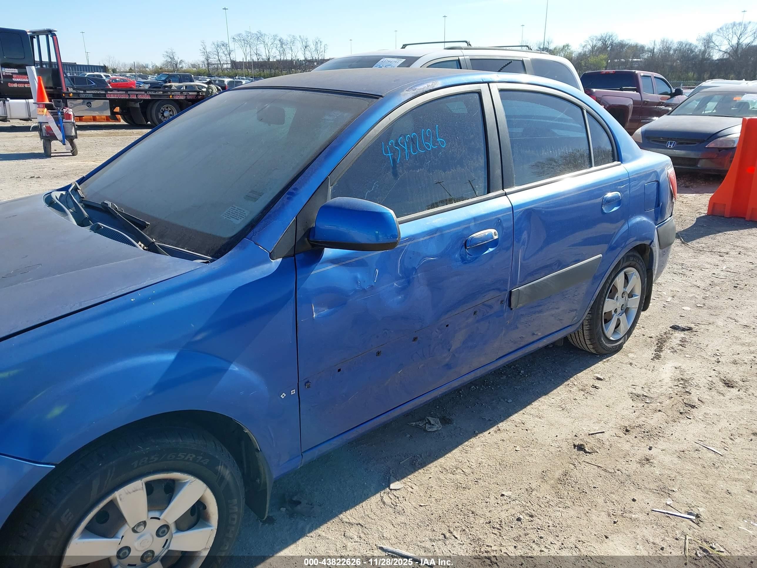 2007 Kia Rio Lx Blue vin: KNADE123576274007