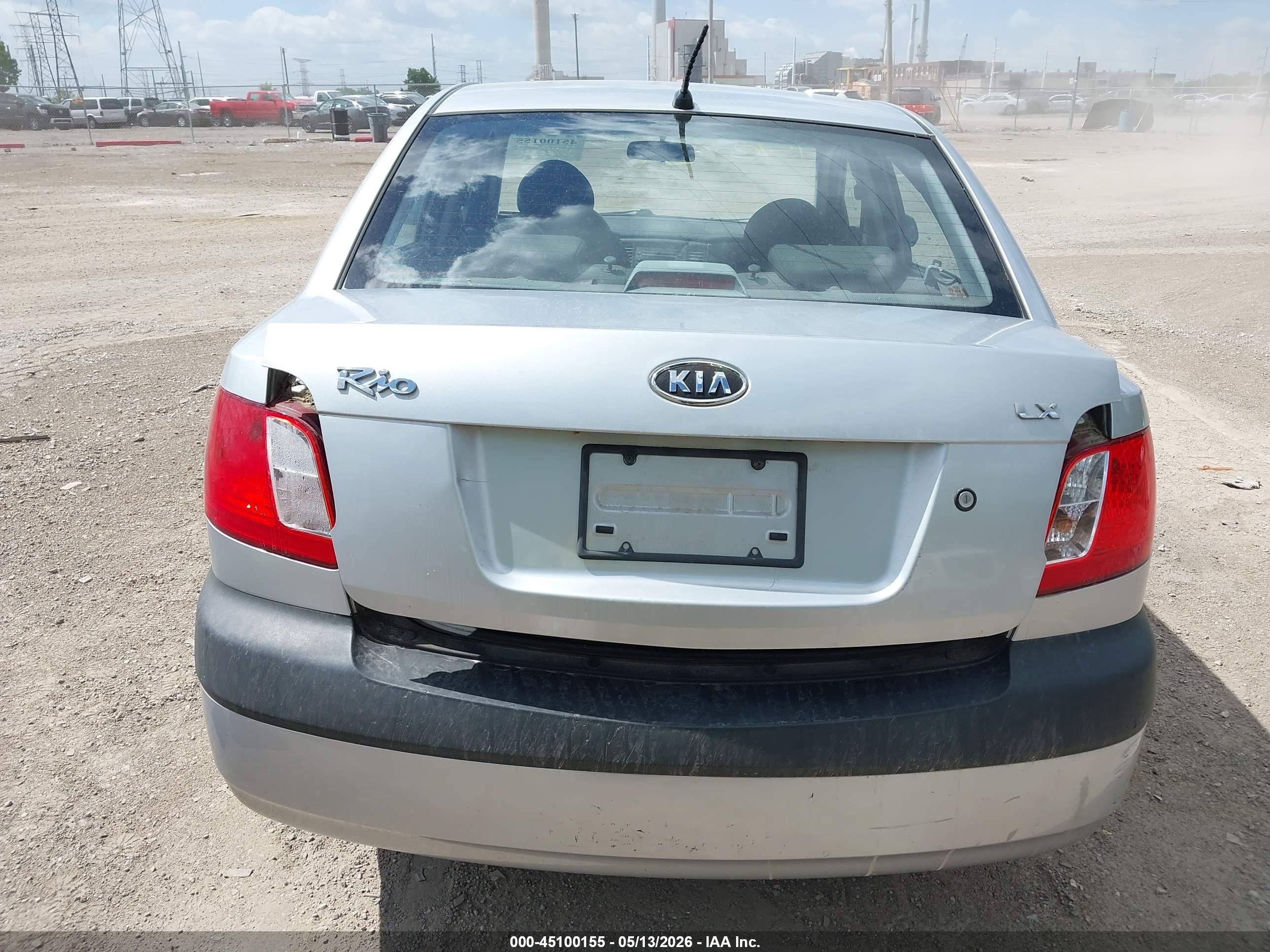 2008 Kia Rio Lx Silver vin: KNADE123586430273
