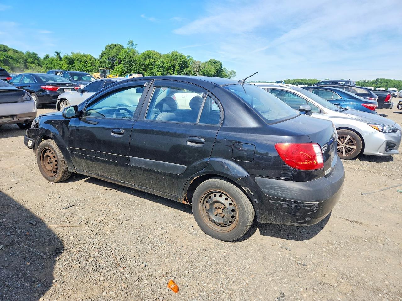 2006 Kia Rio Base Black vin: KNADE123666167059