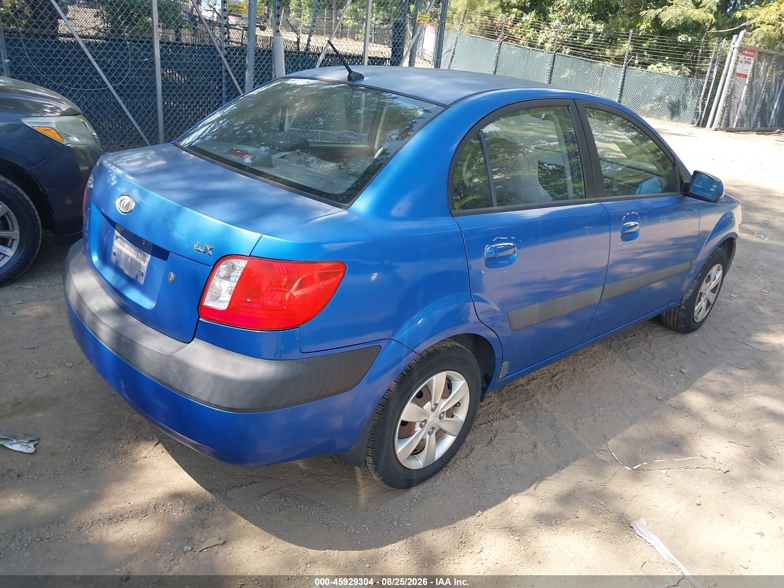 2008 Kia Rio Lx Blue vin: KNADE123686348665