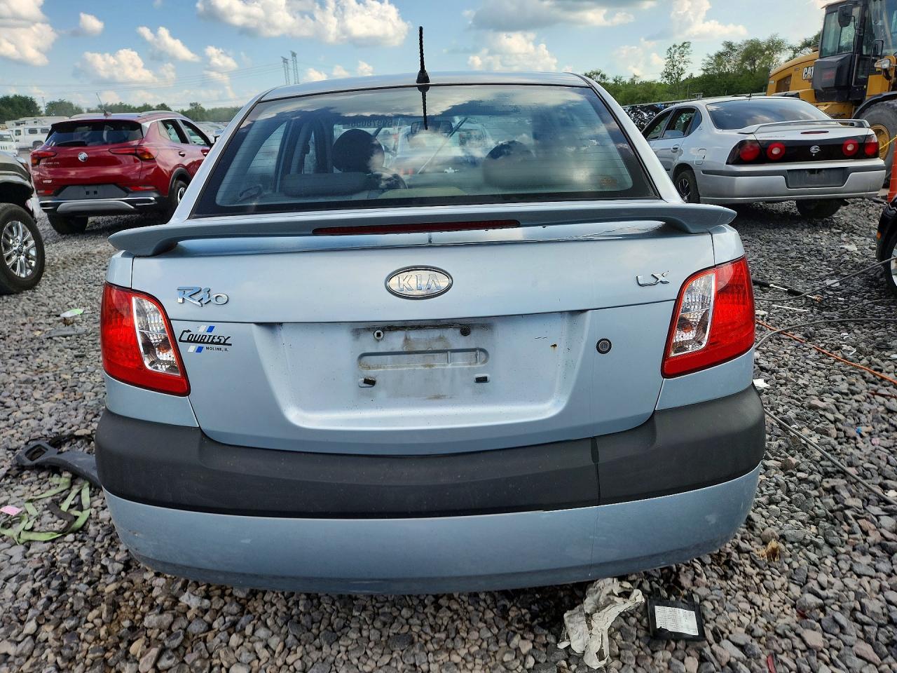 2008 Kia Rio Base/lx/sx Silver vin: KNADE123686373727