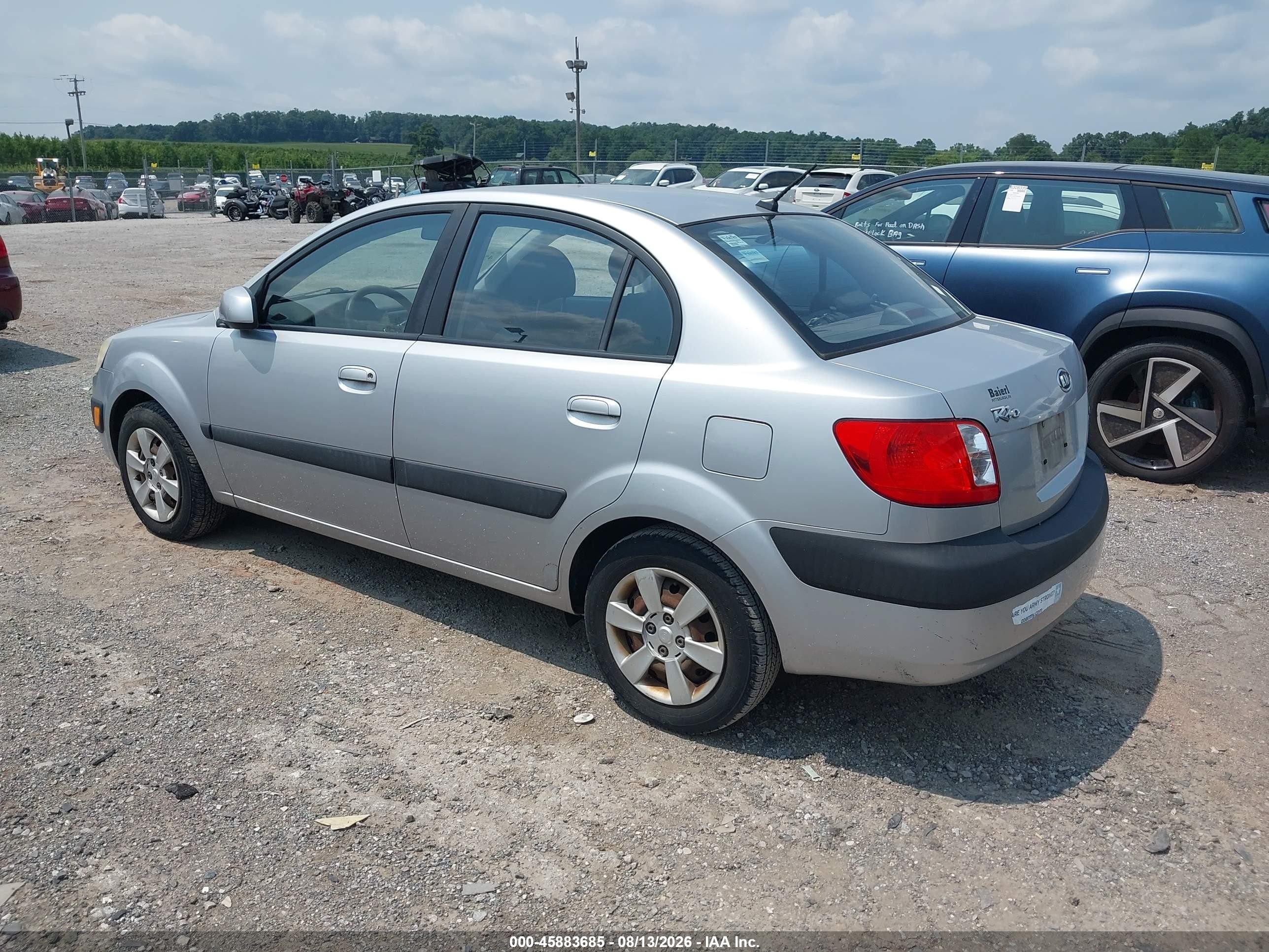 2007 Kia Rio Lx Silver vin: KNADE123776212768