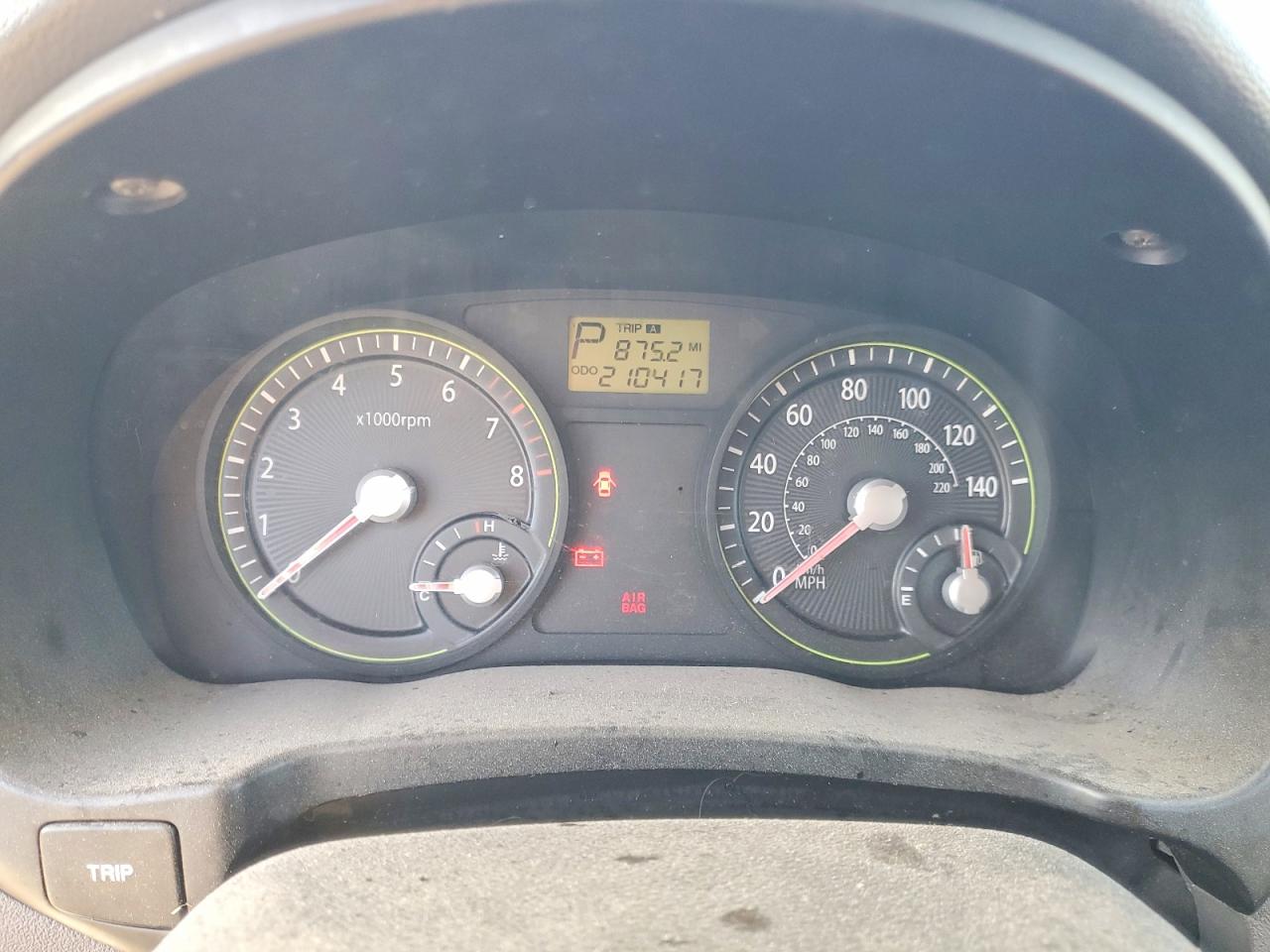 2007 Kia Rio Base Blue vin: KNADE123776261792