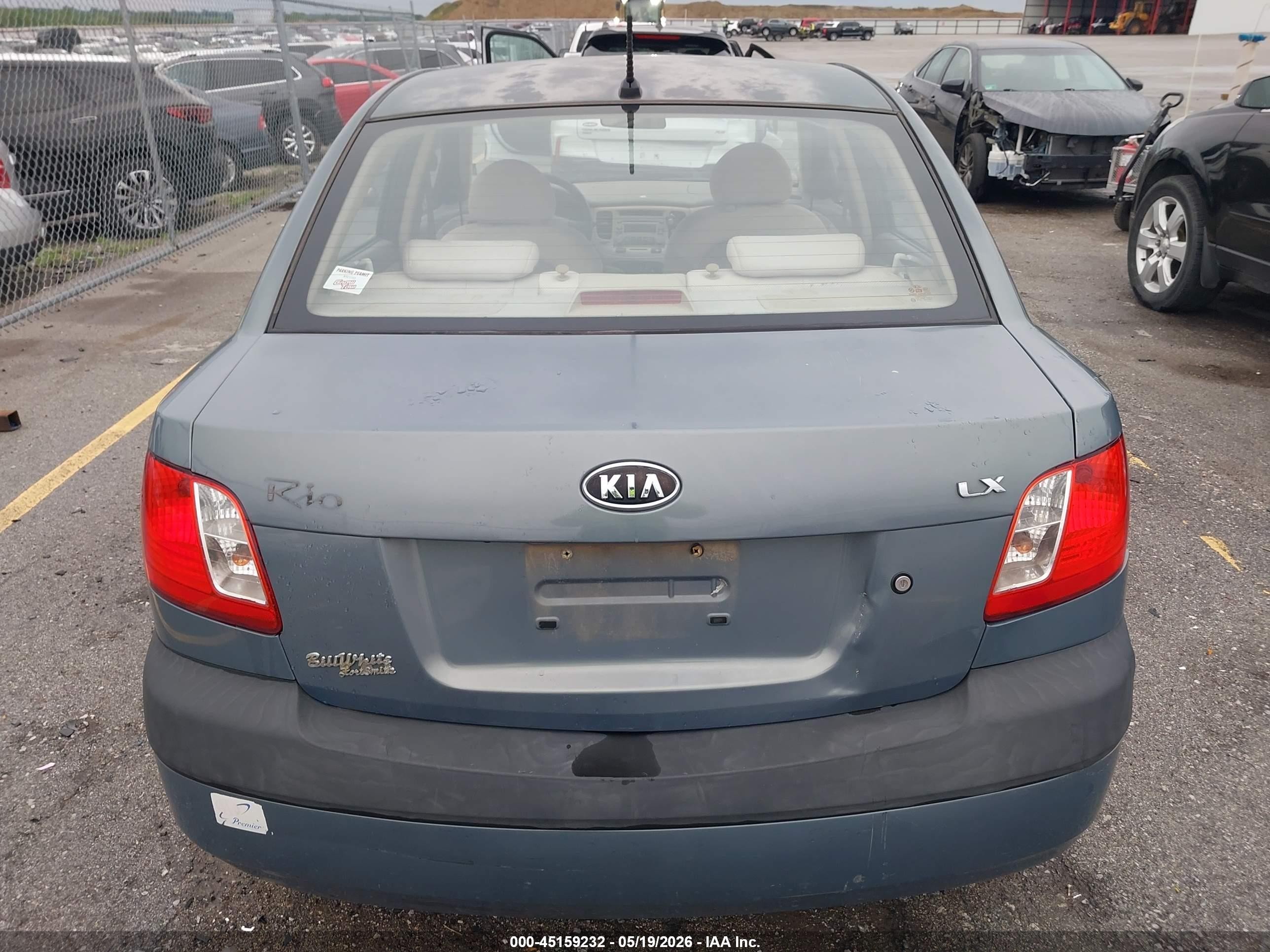 2007 Kia Rio Lx Light Blue vin: KNADE123876267830