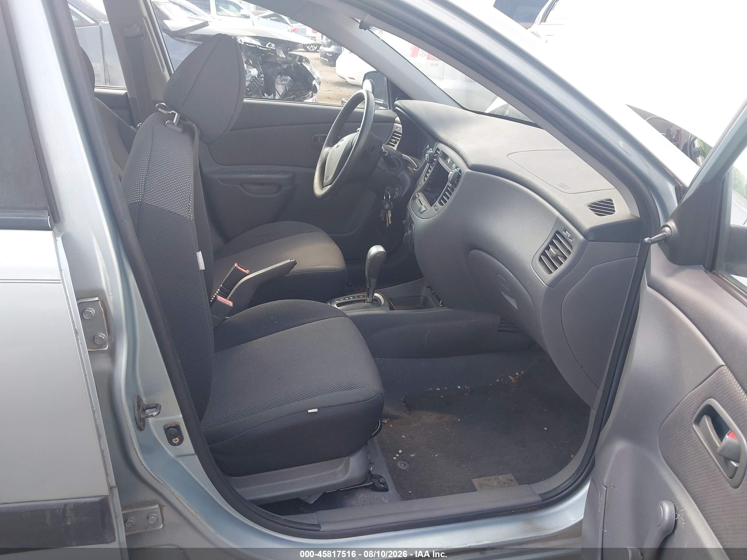 2007 Kia Rio Lx Silver vin: KNADE123876274597
