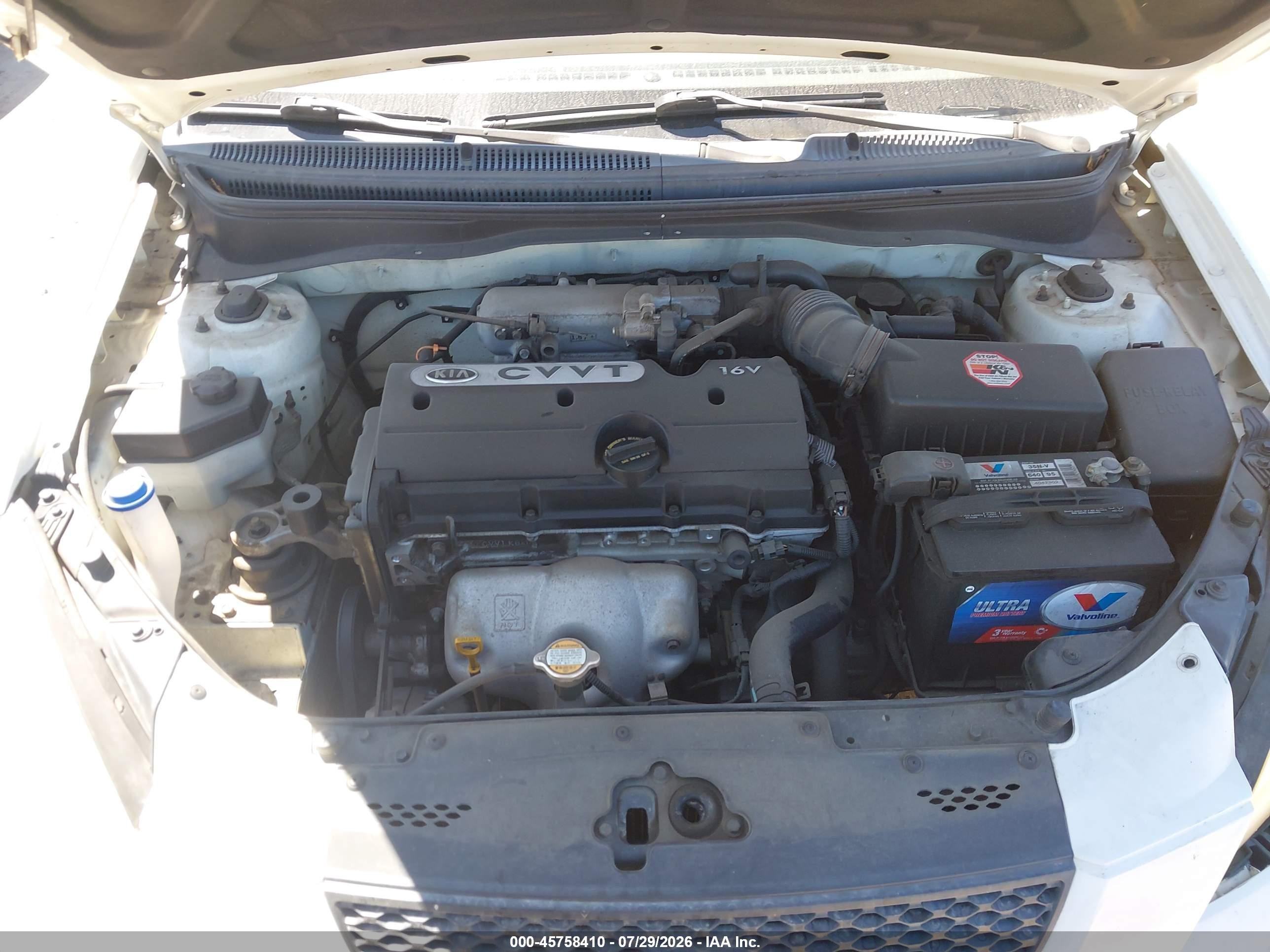 2008 Kia Rio Белый vin: KNADE123886403813