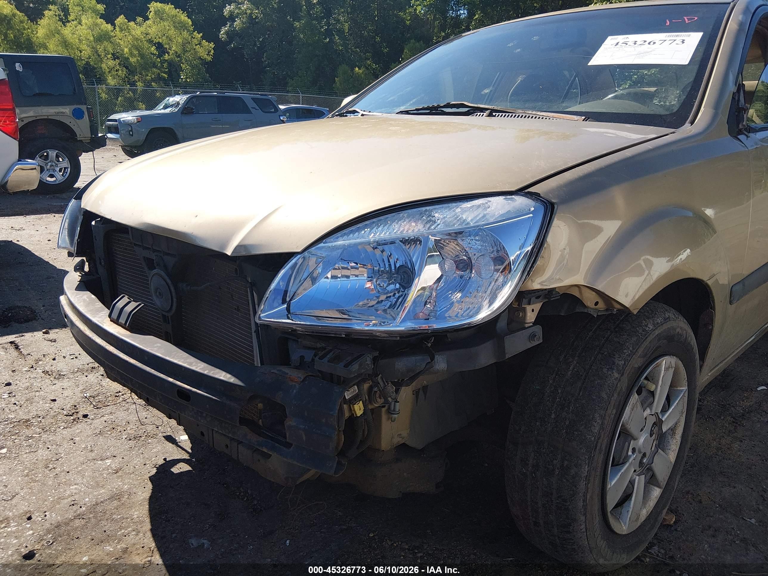 2006 Kia Rio Lx Gold vin: KNADE123966149381