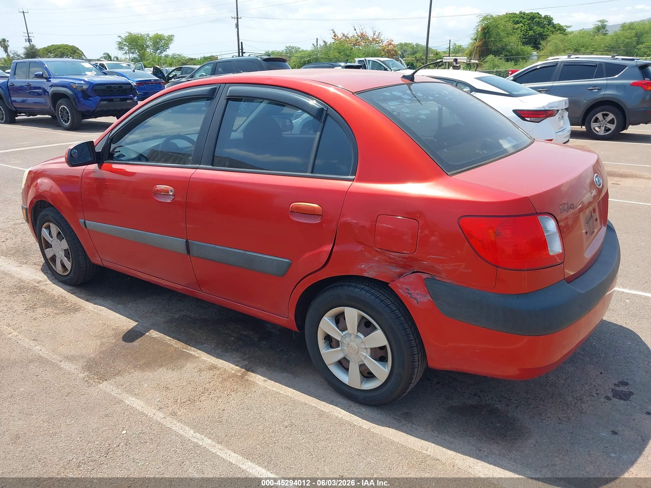 2006 Kia Rio Lx Red vin: KNADE123966170196