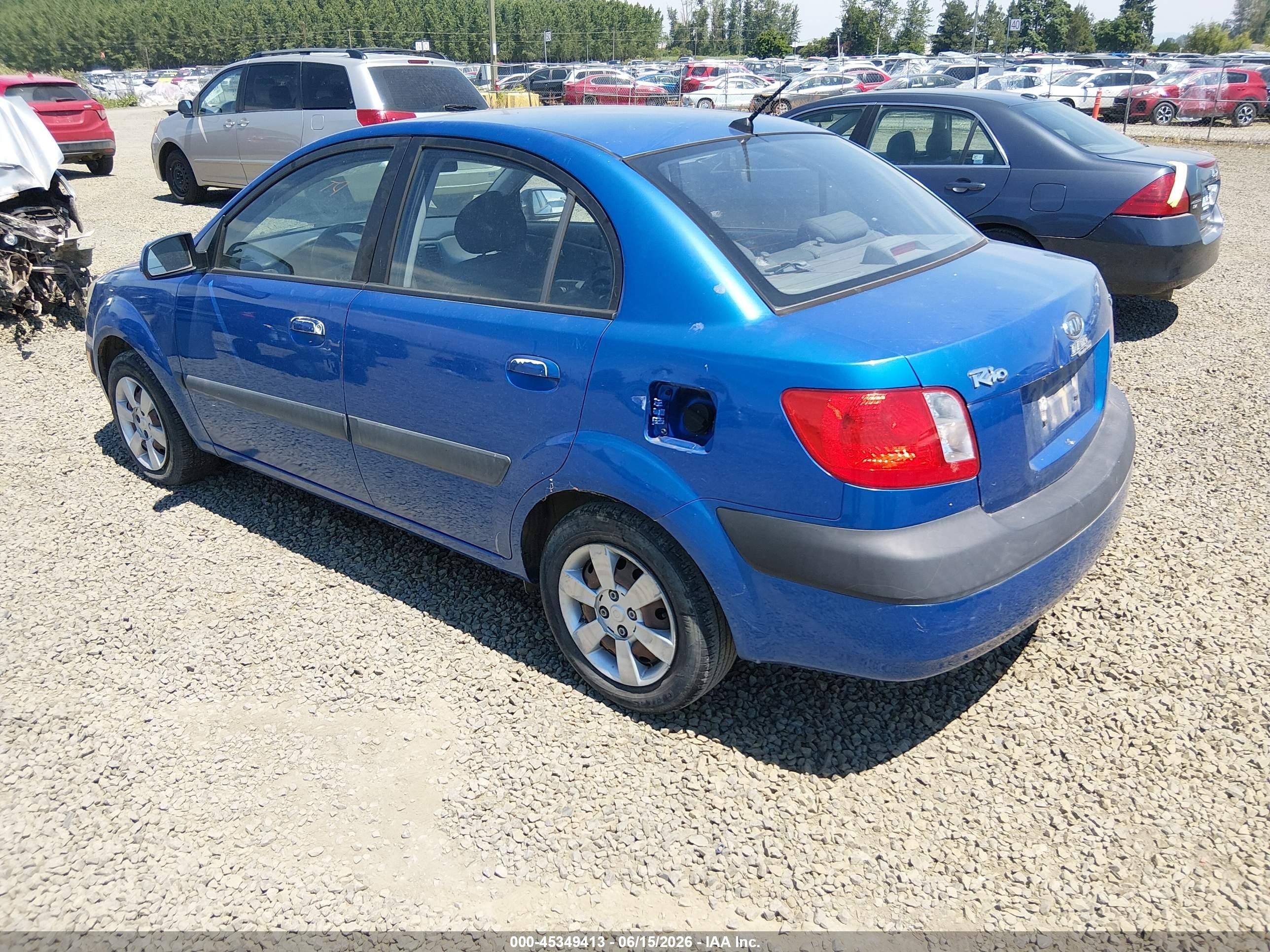 2007 Kia Rio Lx Blue vin: KNADE123976187937