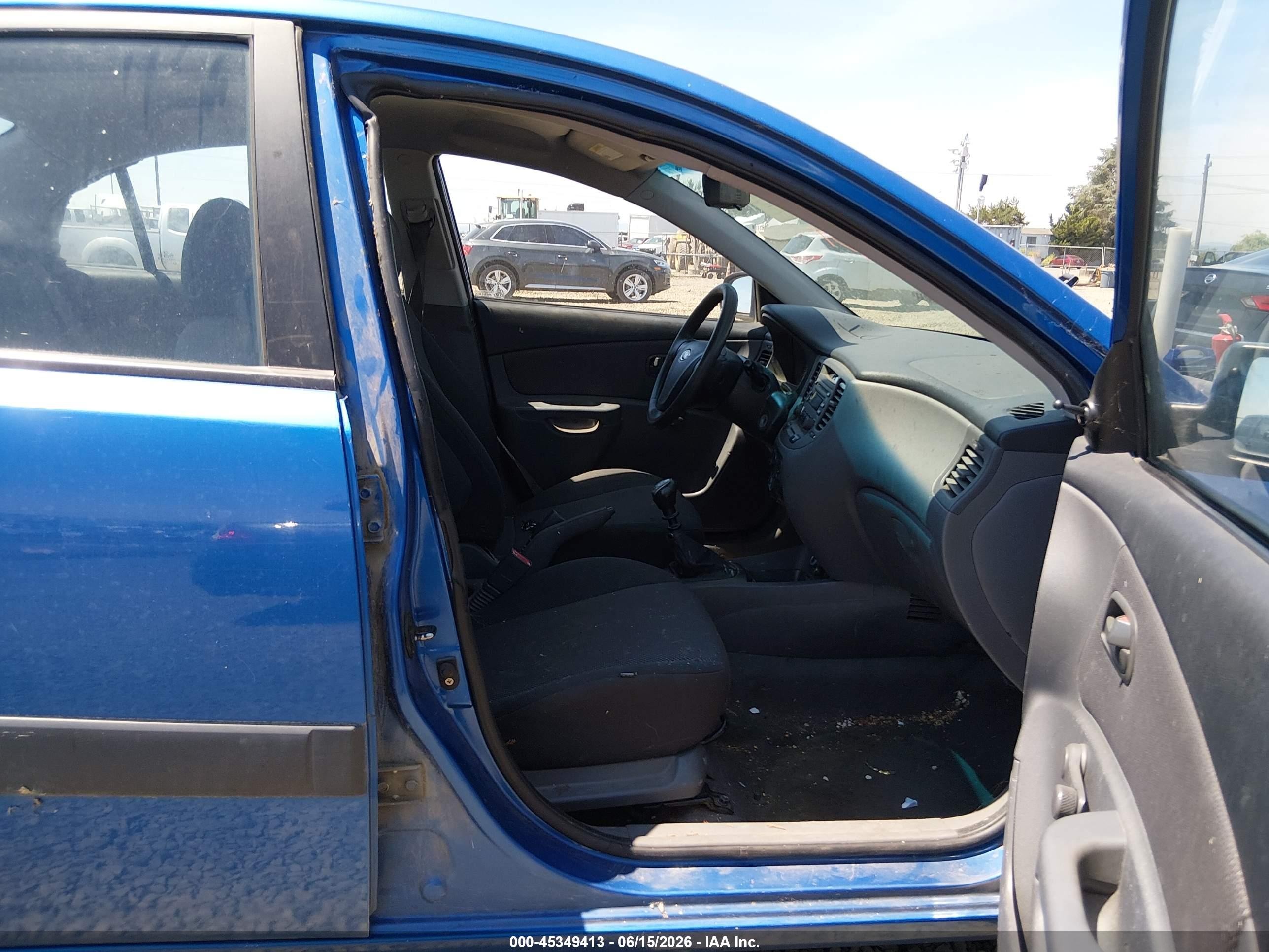 2007 Kia Rio Lx Blue vin: KNADE123976187937