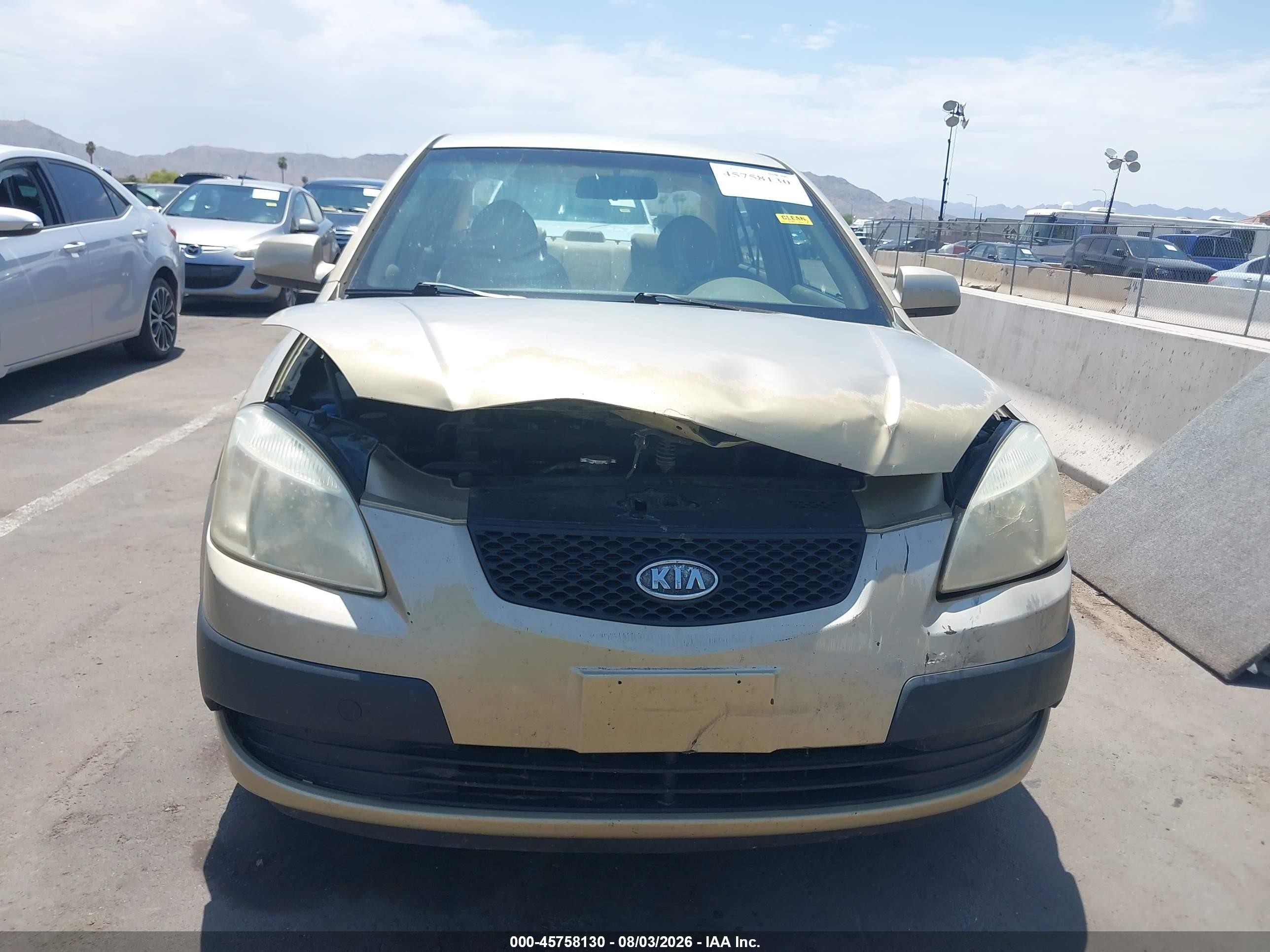 2006 Kia Rio Lx Золотой vin: KNADE123X66070494