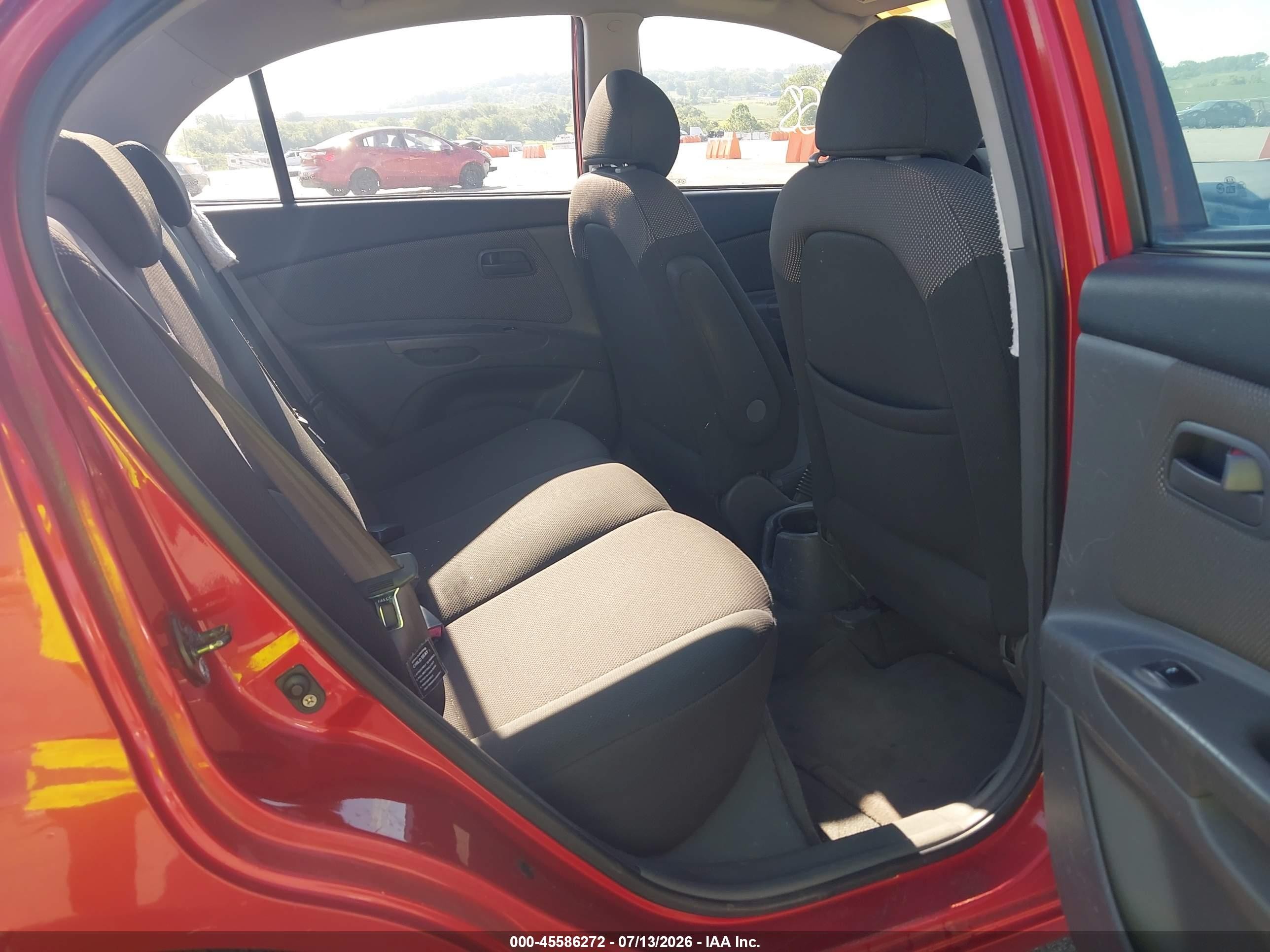 2006 Kia Rio Lx Red vin: KNADE123X66103431