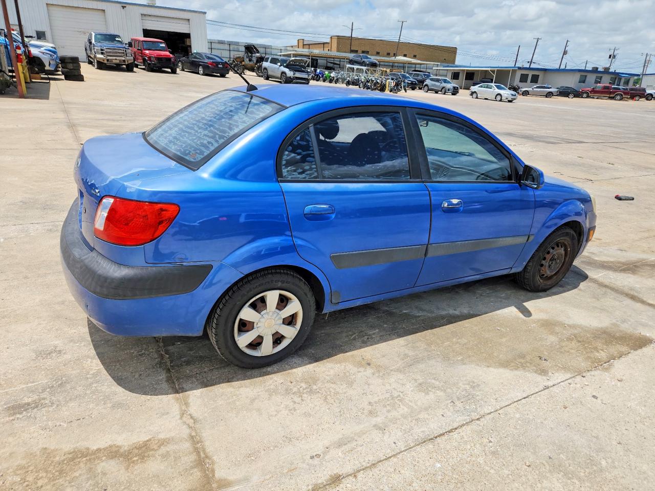 2006 Kia Rio Lx Automatic Blue vin: KNADE123X66121864