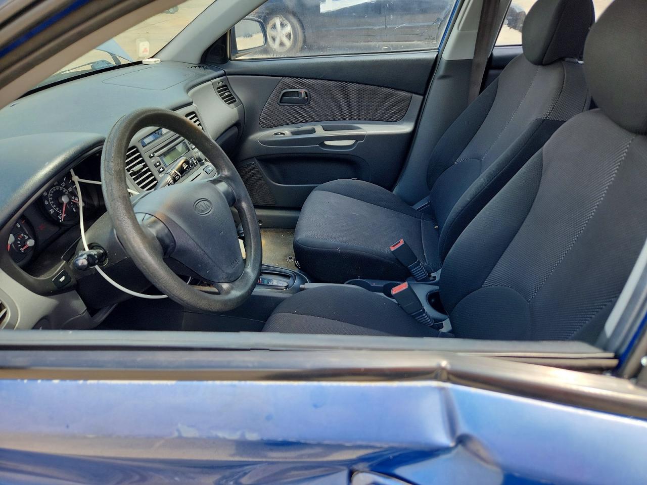 2006 Kia Rio Lx Automatic Blue vin: KNADE123X66121864