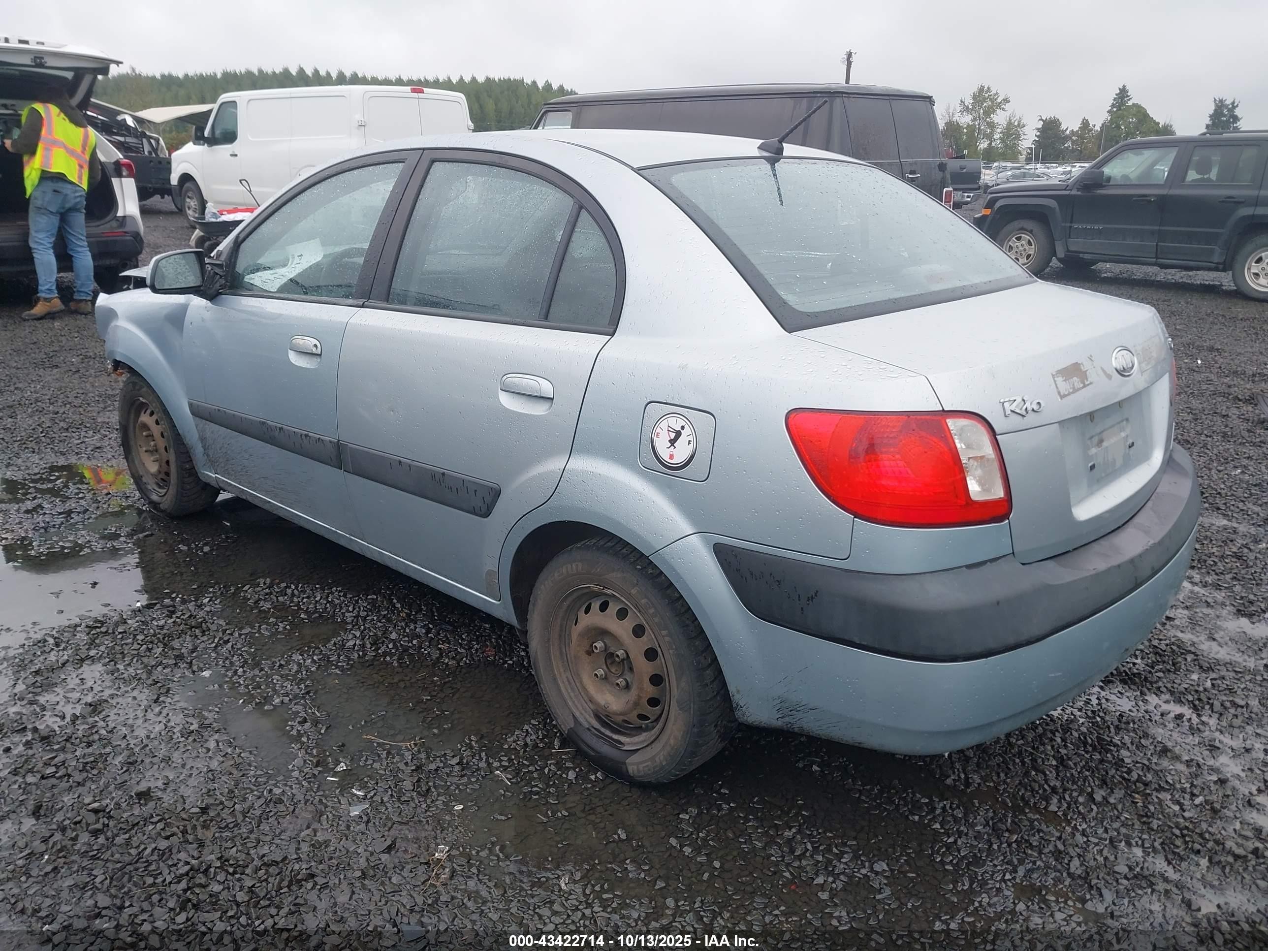 2007 Kia Rio Lx Light Blue vin: KNADE123X76268946