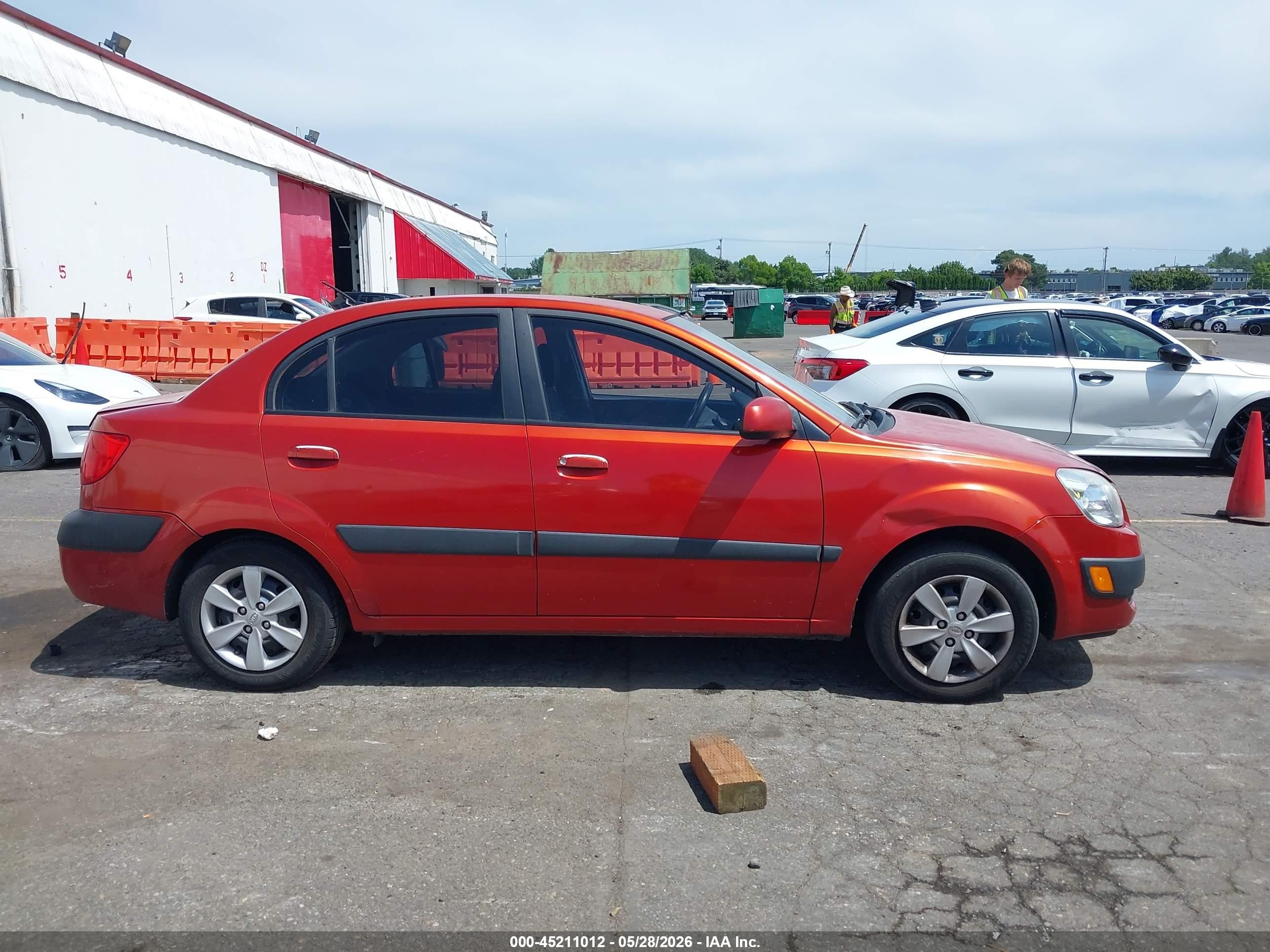 2008 Kia Rio Lx Оранжевый vin: KNADE123X86303888