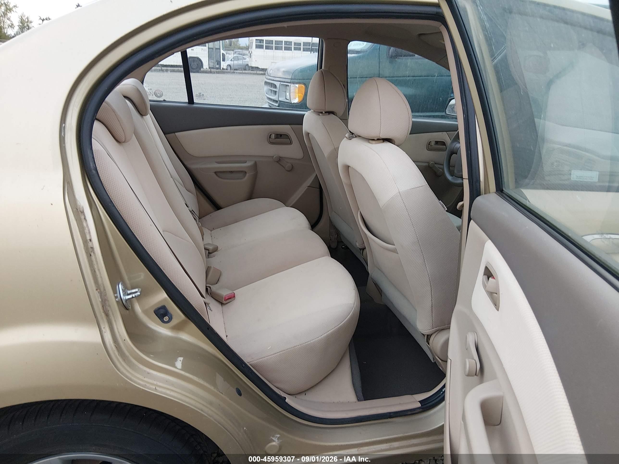 2008 Kia Rio Lx Золотой vin: KNADE123X86356476