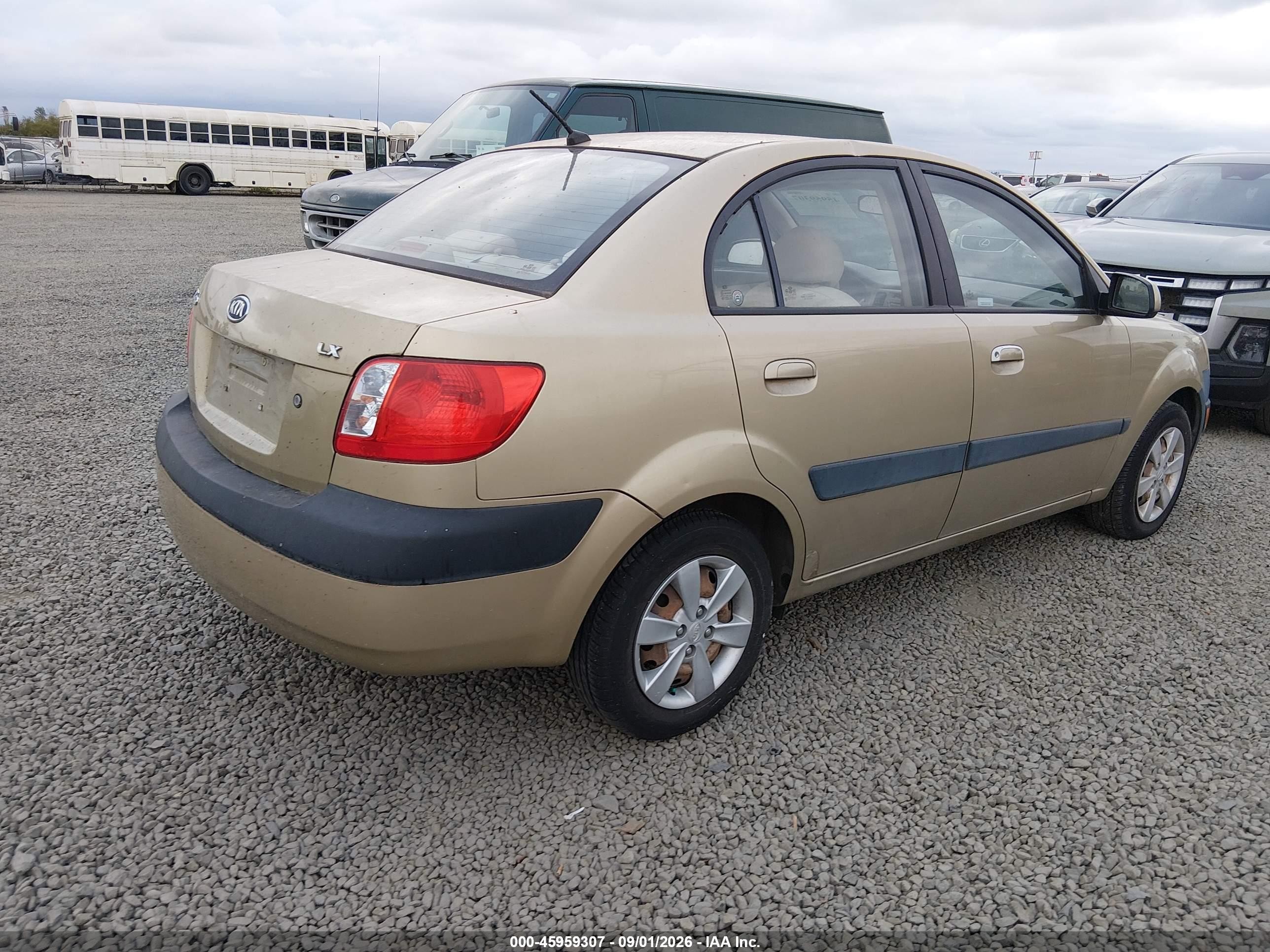 2008 Kia Rio Lx Золотой vin: KNADE123X86356476