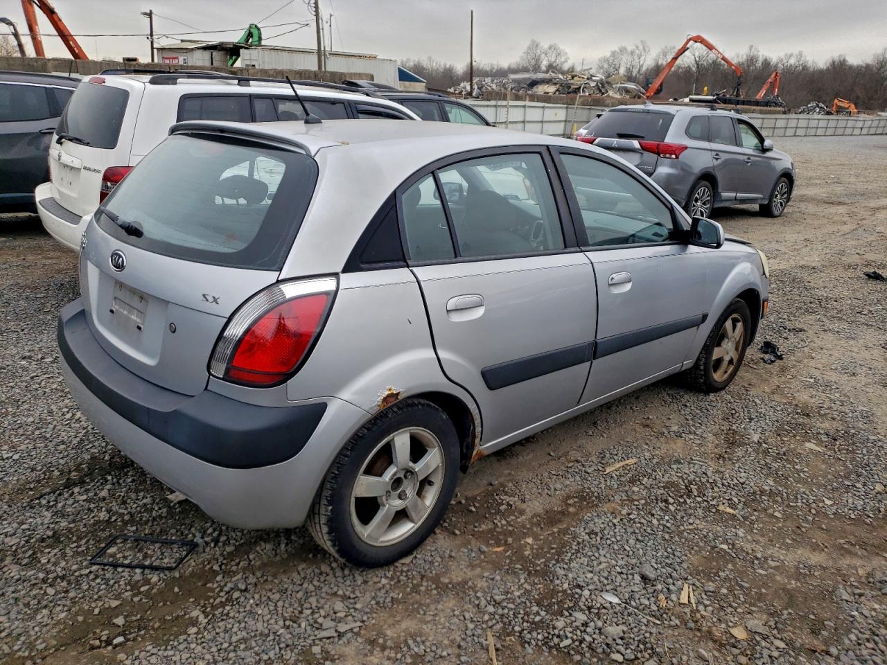 2006 Kia Rio 5 Серебряный vin: KNADE163066169318