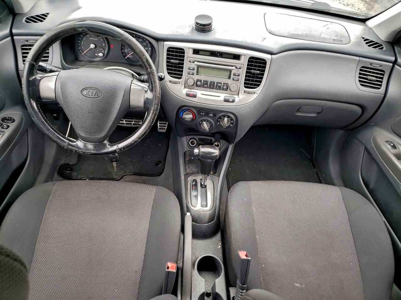 2006 Kia Rio 5 Серебряный vin: KNADE163066169318