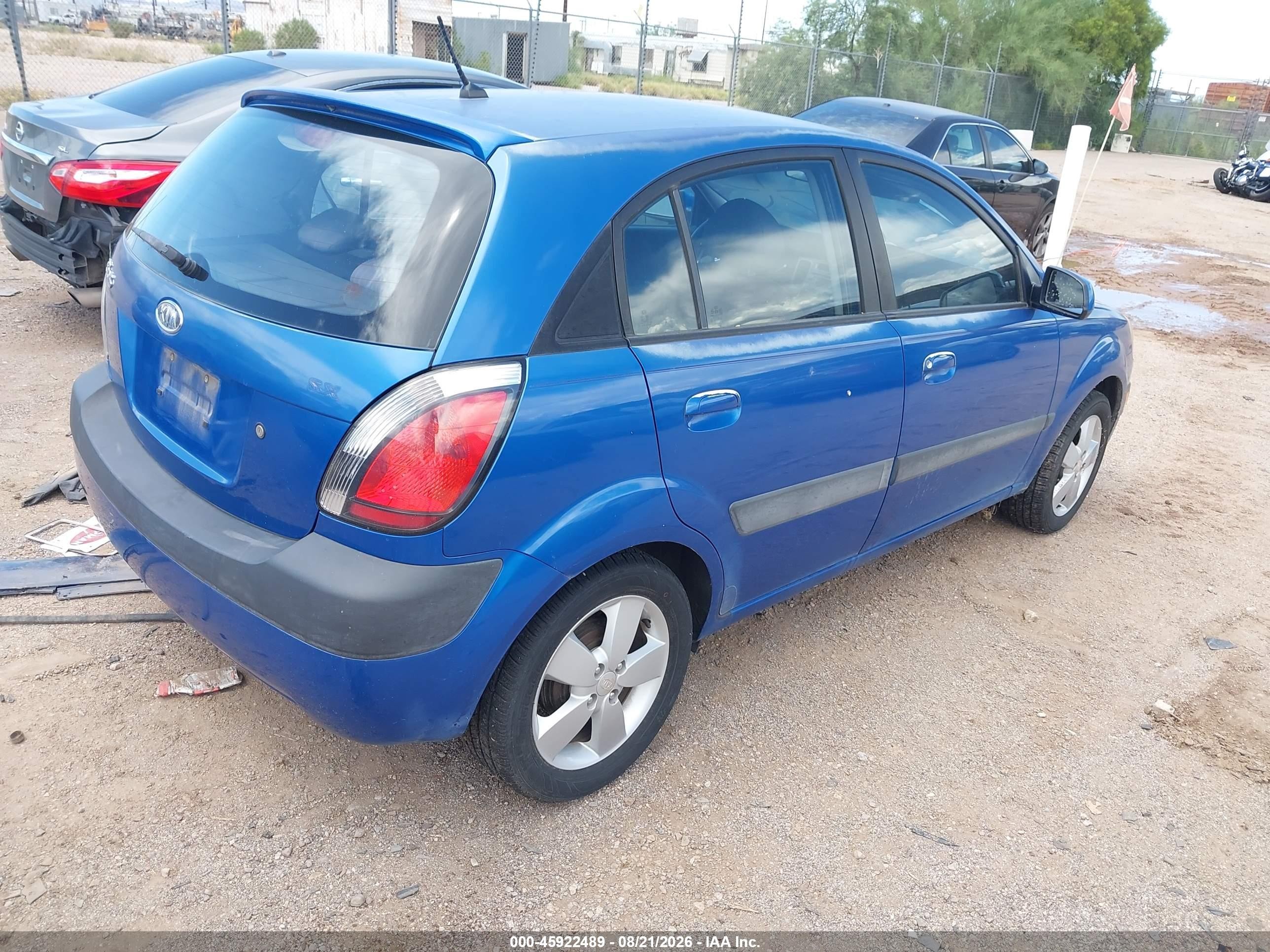 2007 Kia Rio5 Sx Blue vin: KNADE163276280390