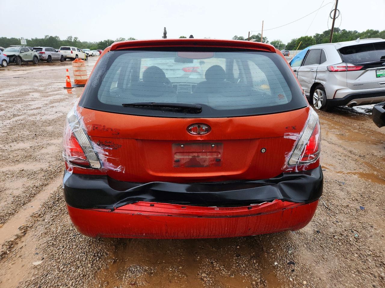 2006 Kia Rio 5 Red vin: KNADE163366092489