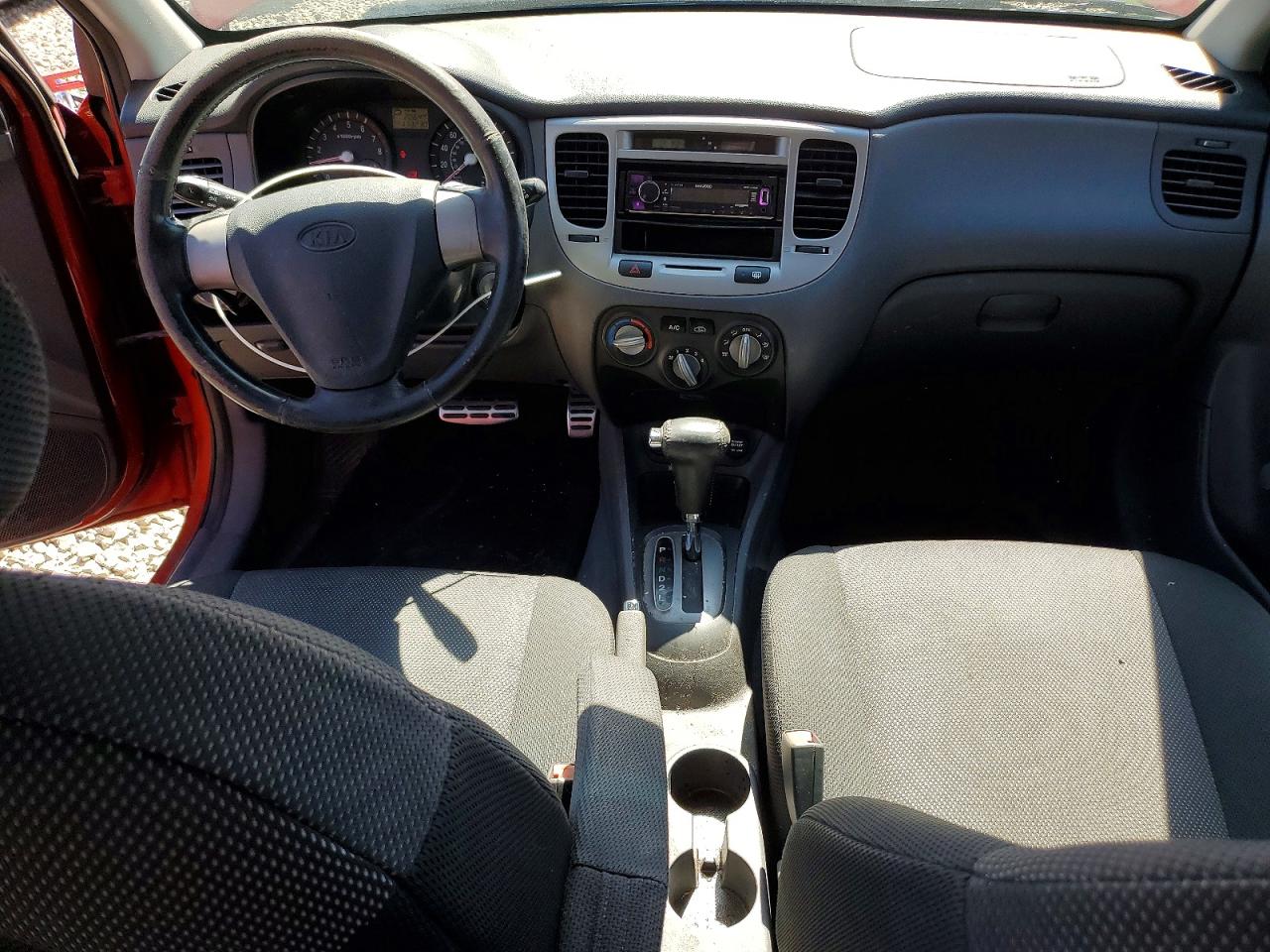 2006 Kia Rio 5 Red vin: KNADE163466073899