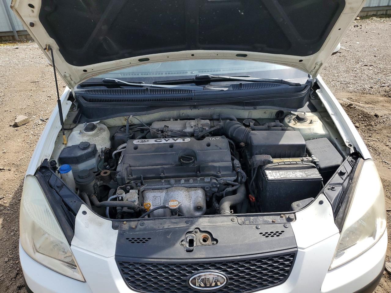 2008 Kia Rio 5 Sx White vin: KNADE163686345971