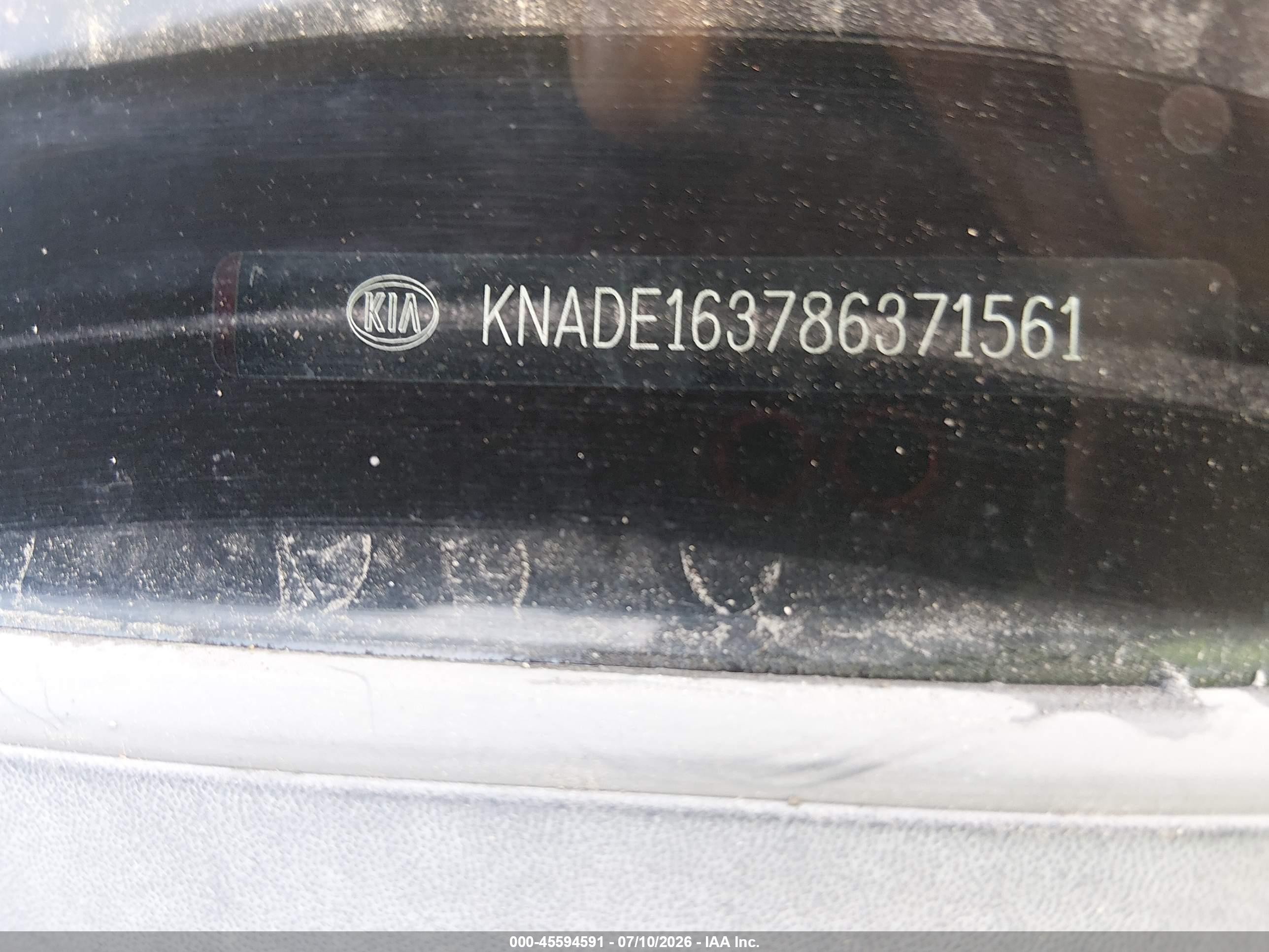 2008 Kia Rio5 Lx Red vin: KNADE163786371561